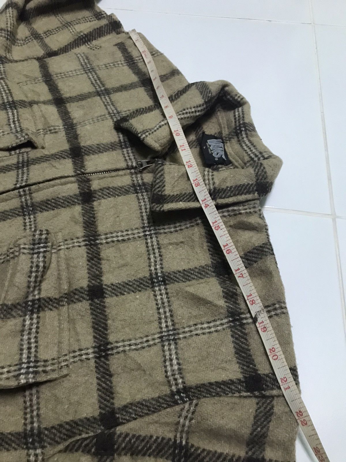 Vans Vans wool zipper shirt Size US L / EU 52-54 / 3 - 8 Thumbnail