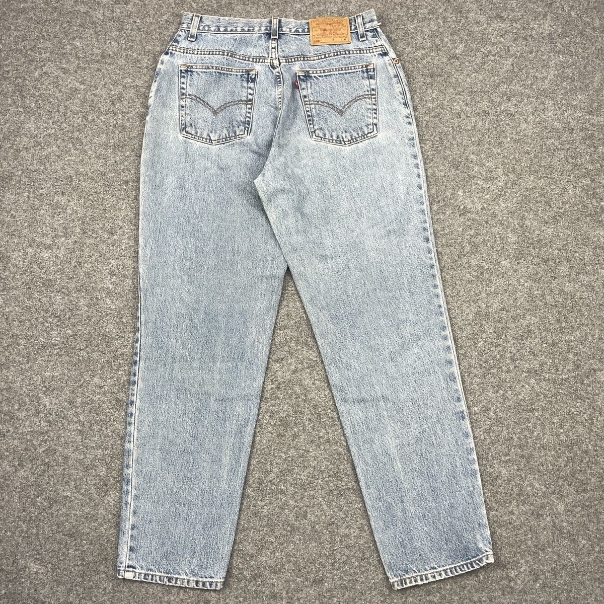 Levi's × Vintage Vintage Levi's 550 Blue Light Wash - wc 257 Size US 31 - 2 Thumbnail