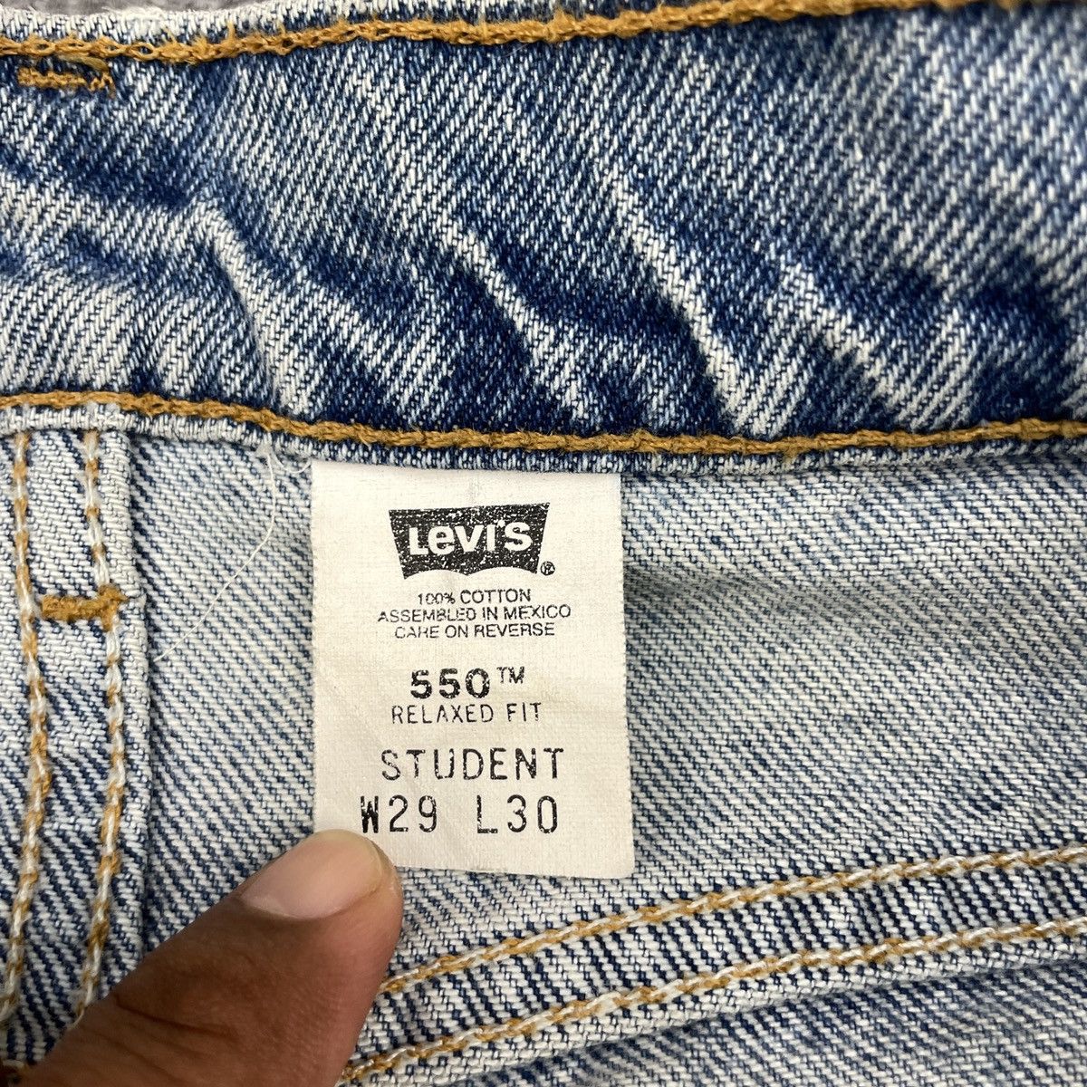 Levi's × Vintage Vintage Levi's 550 Blue Light wash Oren Tab - wc 261 Size US 29 - 8 Thumbnail