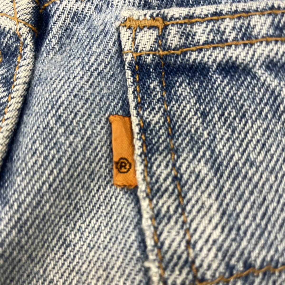 Levi's × Vintage Vintage Levi's 550 Blue Light wash Oren Tab - wc 261 Size US 29 - 9 Thumbnail