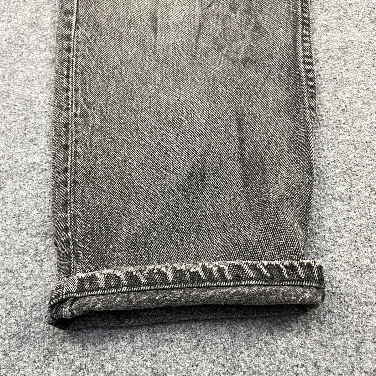 Levi's × Vintage Vintage Levi's 550 Super Black Faded Jeans - wc 258 Size US 38 / EU 54 - 4 Thumbnail