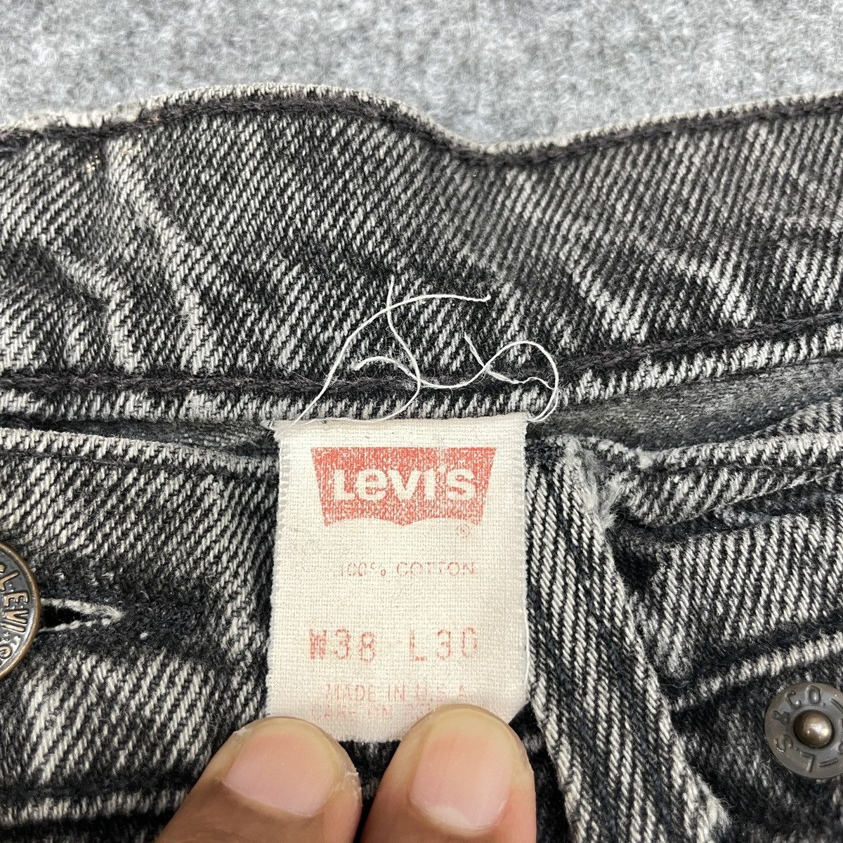 Levi's × Vintage Vintage Levi's 550 Super Black Faded Jeans - wc 258 Size US 38 / EU 54 - 7 Thumbnail