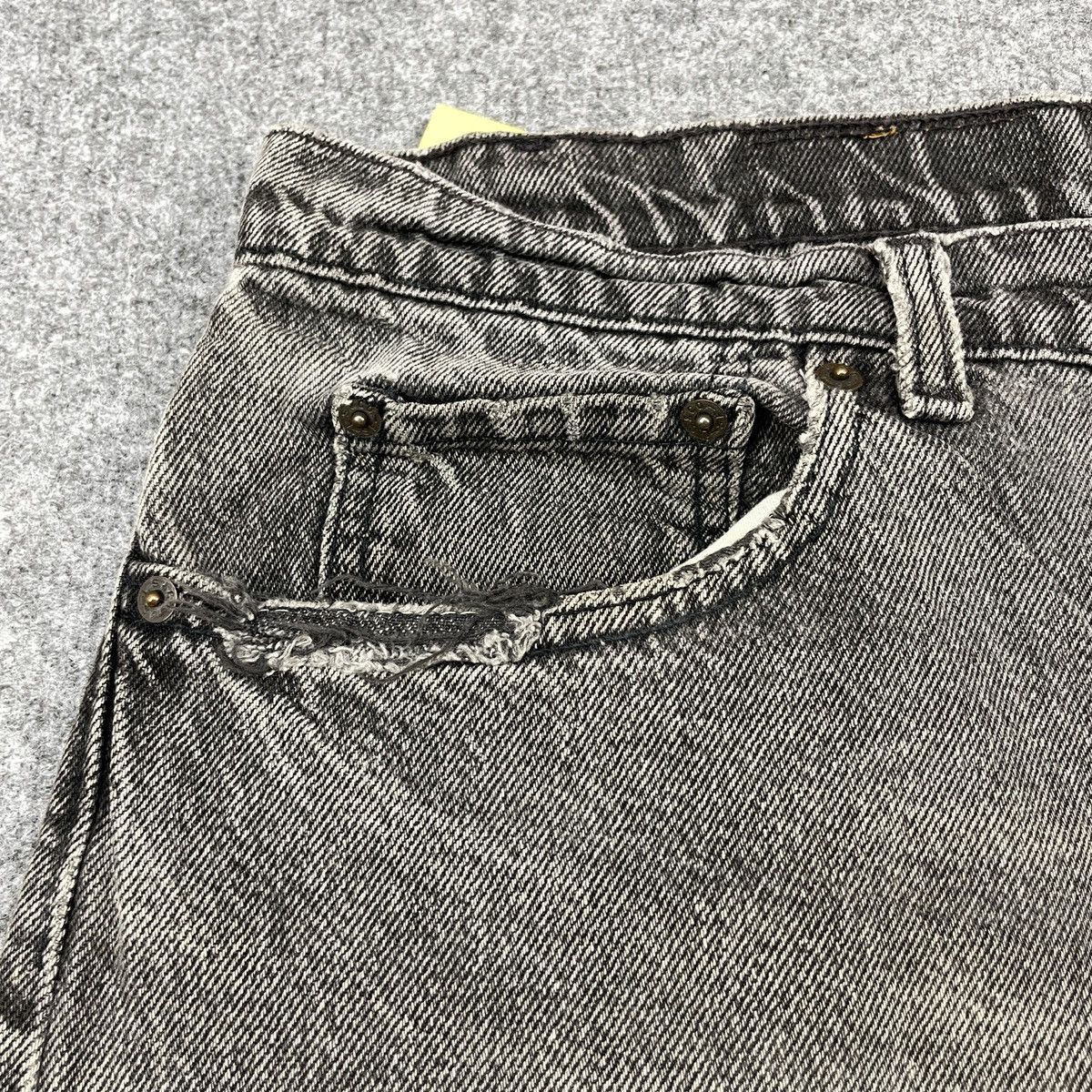 Levi's × Vintage Vintage Levi's 550 Super Black Faded Jeans - wc 258 Size US 38 / EU 54 - 5 Thumbnail