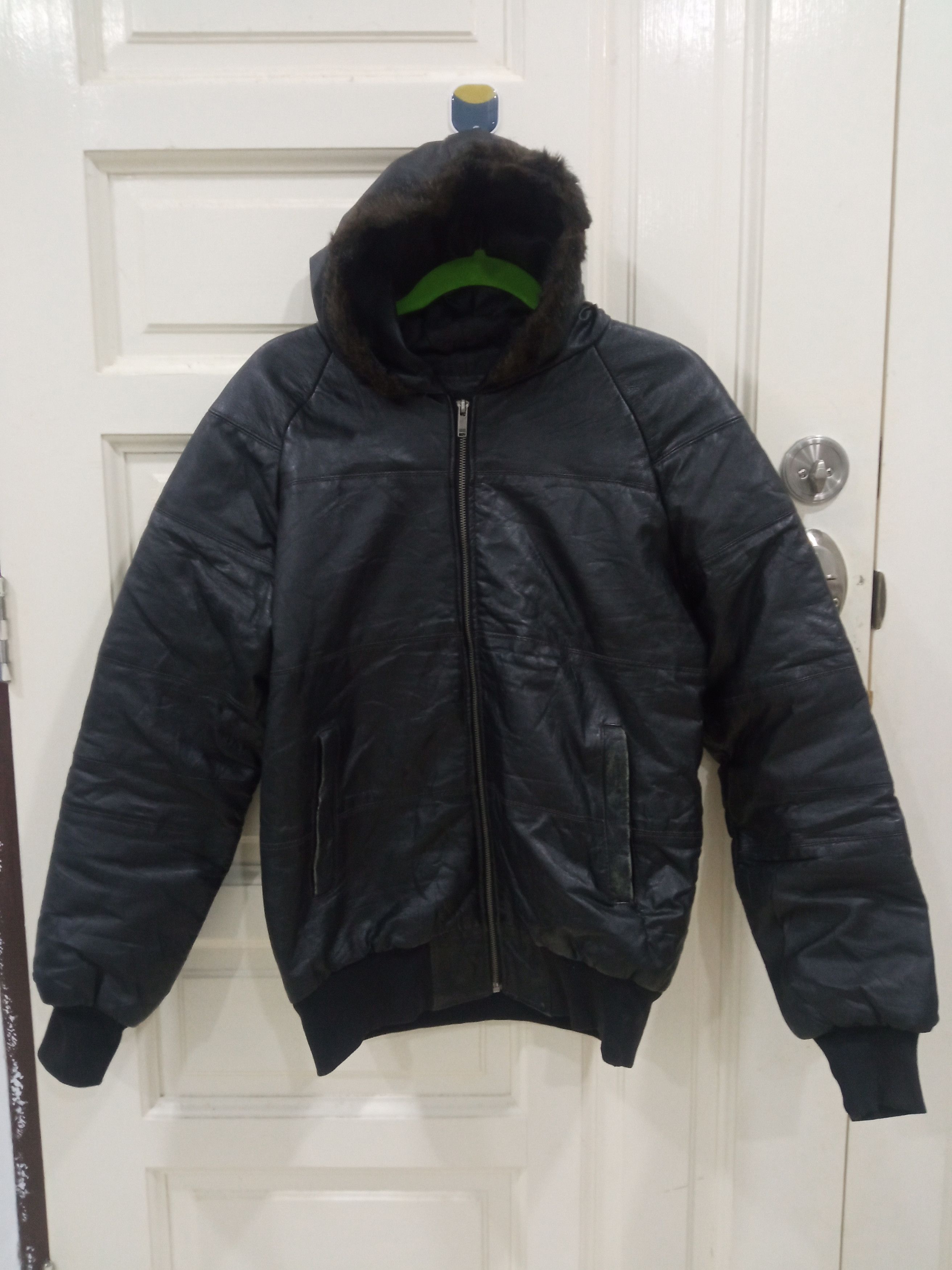 Vintage Leather Jacket Fur Hoodie Size US M / EU 48-50 / 2 - 1 Thumbnail