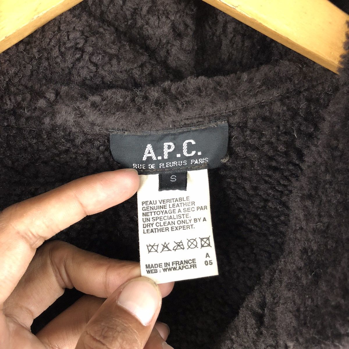 A.P.C. 🔥A.P.C. SHEEP SKIN SHERPA GENUINE LEATHER Size US S / EU 44-46 / 1 - 11 Thumbnail