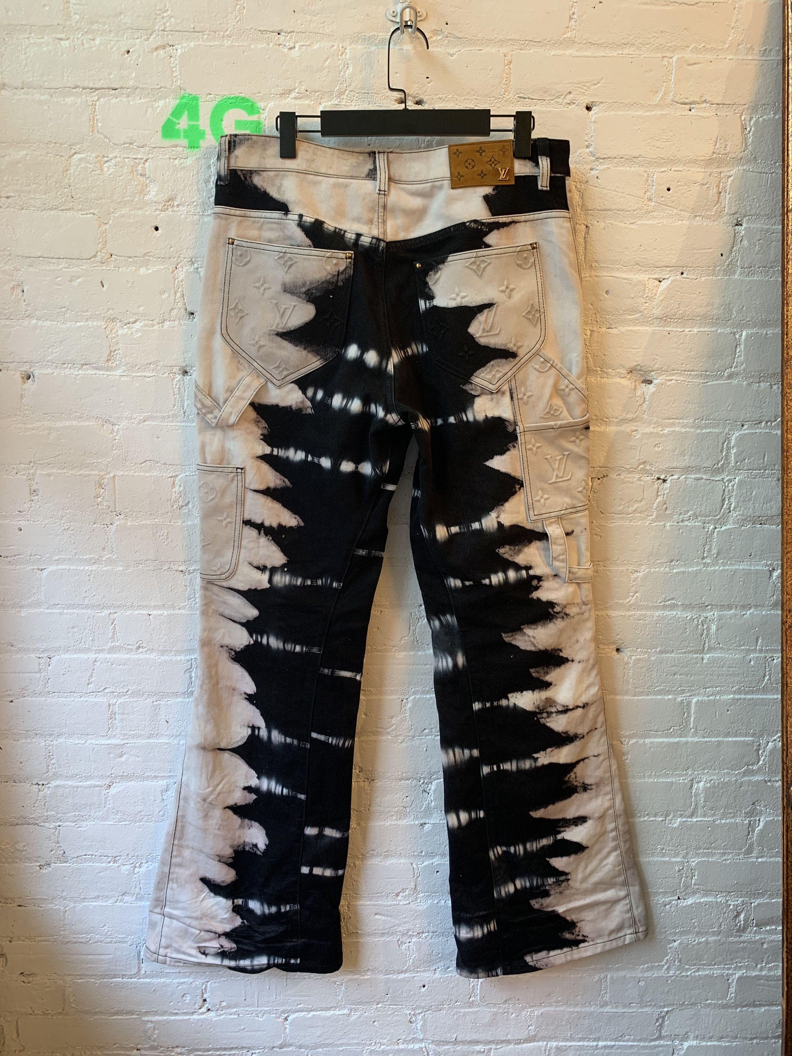 Louis Vuitton × Virgil Abloh LV x VIRGIL 1/30 Tie Dye Double Knee Le Flare Jeans Size US 33 - 5 Thumbnail