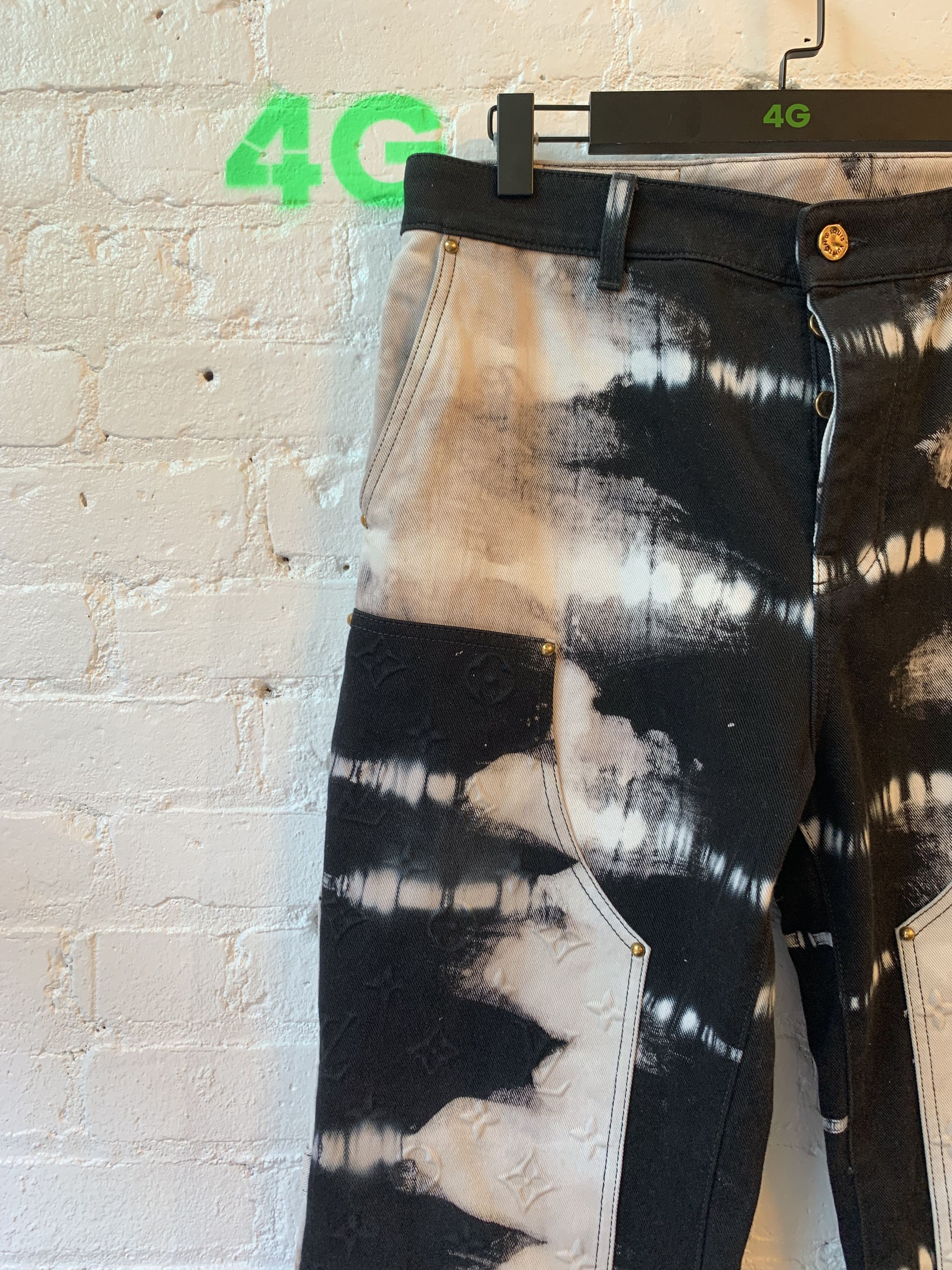 Louis Vuitton × Virgil Abloh LV x VIRGIL 1/30 Tie Dye Double Knee Le Flare Jeans Size US 33 - 2 Thumbnail