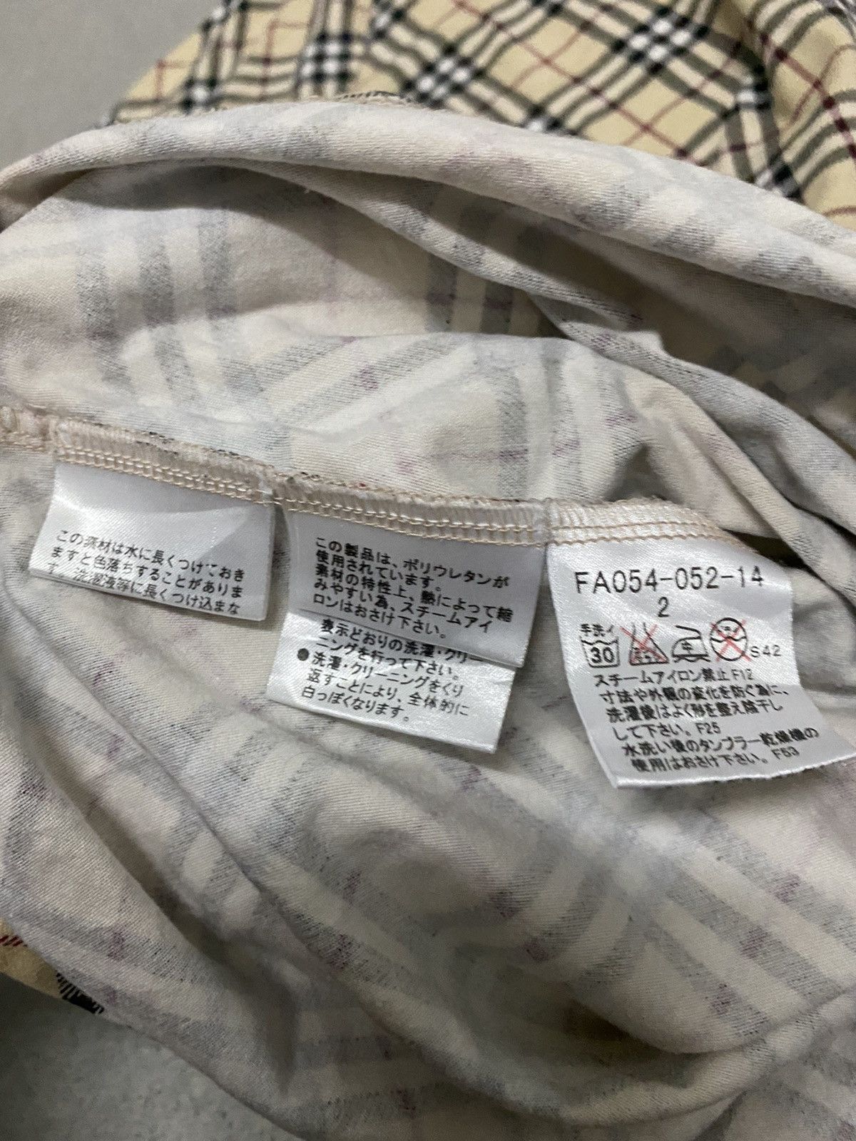 Burberry × Japanese Brand × Vintage Offer‼️Vintage Burberry NovaCheck Longsleeve shirt Size XS / US 0-2 / IT 36-38 - 4 Thumbnail