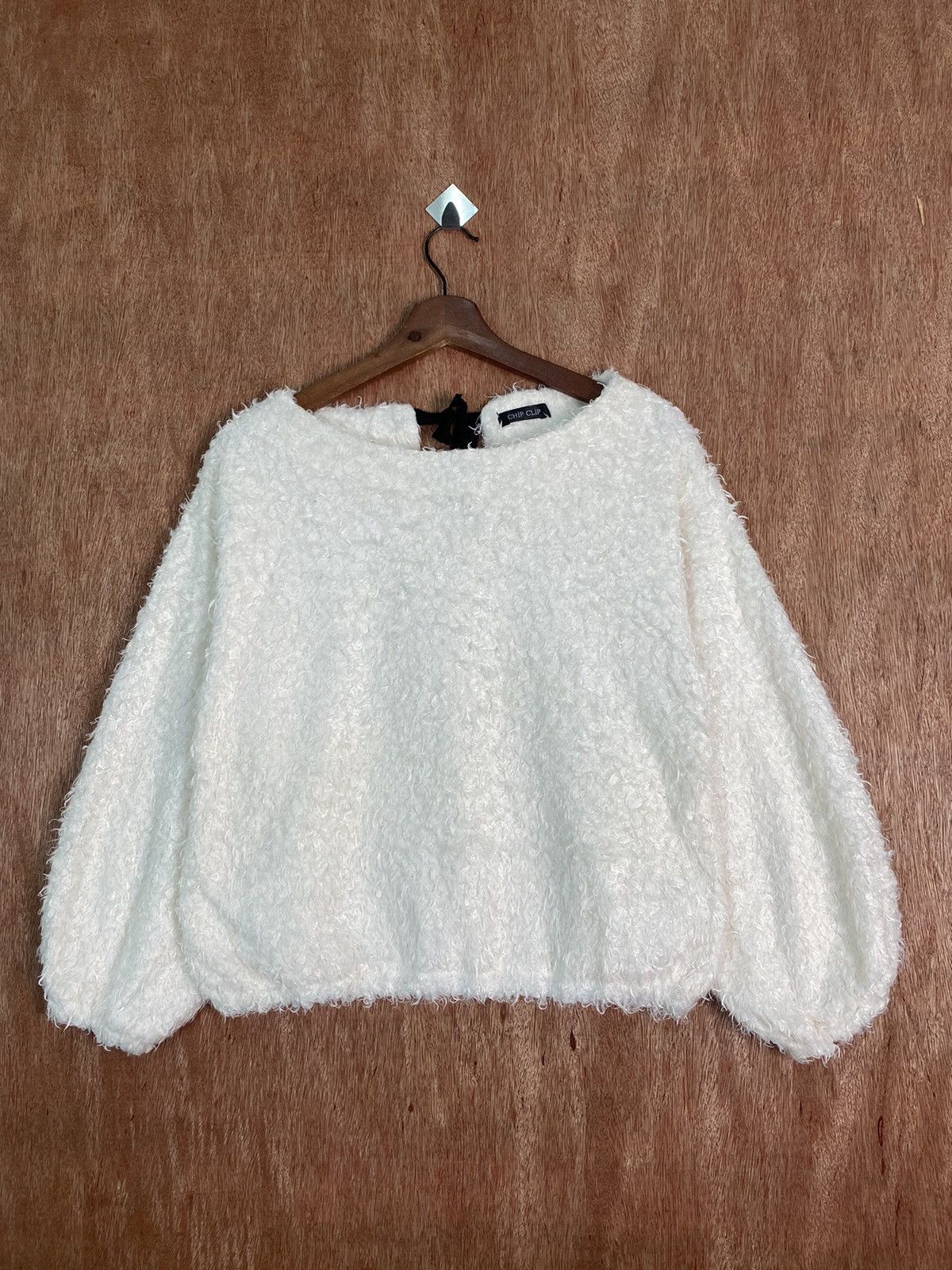 image of Homespun Knitwear Chip Clip White Shag Shaggy Fur Mohair Knitwear B614, Women's (Size Medium)