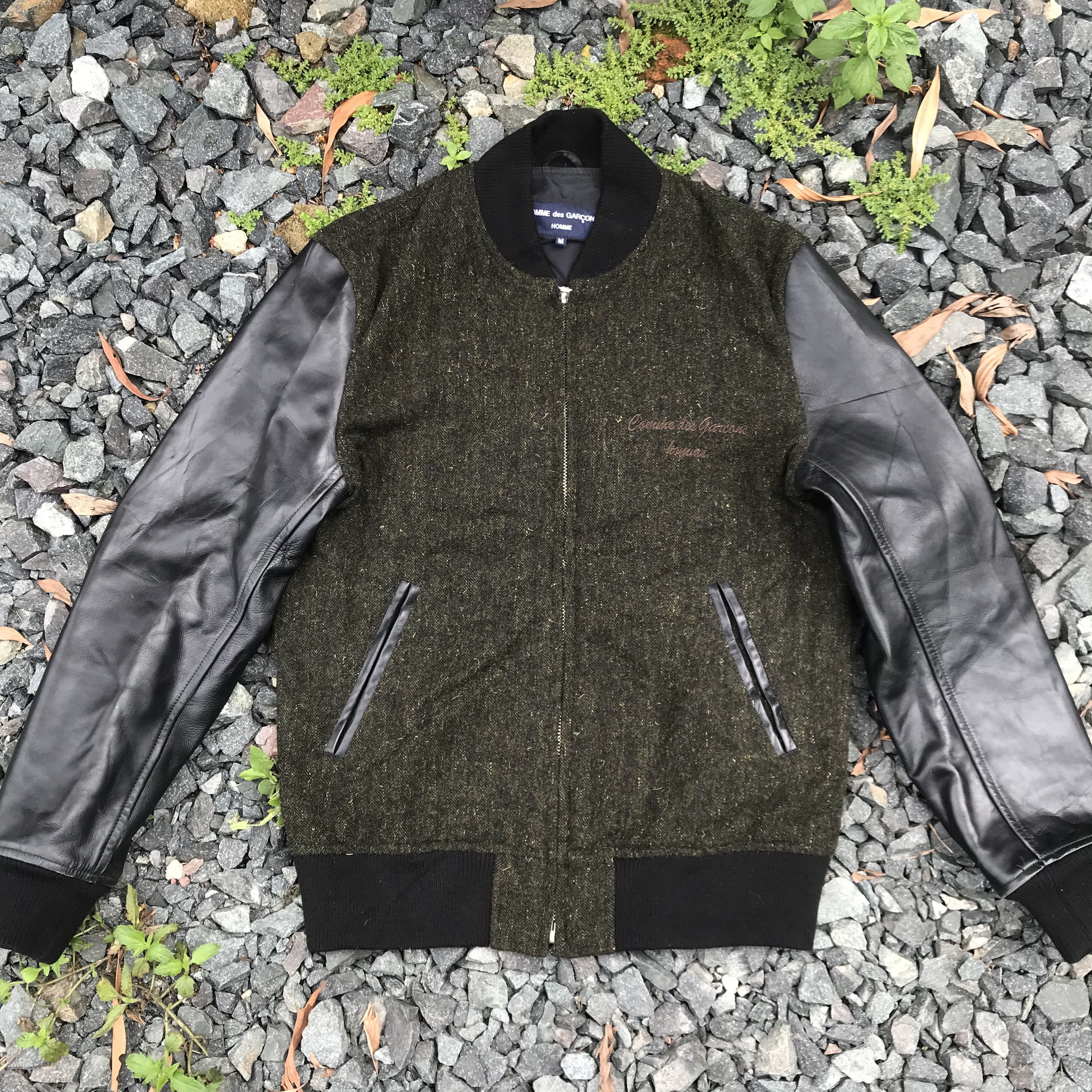 Comme des Garcons Comme Des Garcons AD2011 Varsity cowhide sleeve embroidered Size US M / EU 48-50 / 2 - 4 Thumbnail