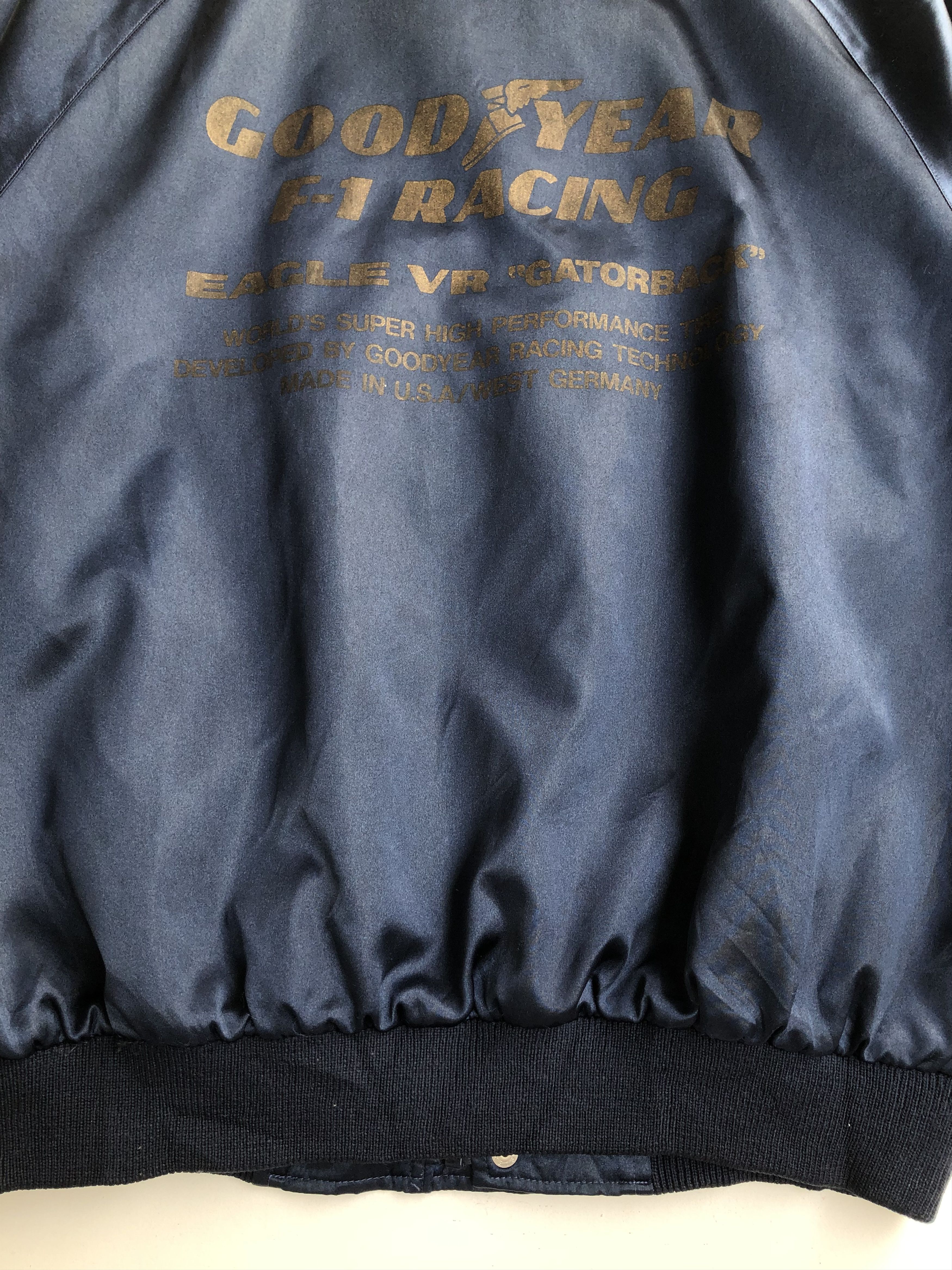 Vintage VINTAGE 90’S DISTRESSED GOODYEAR F1 RACING JACKET Size US M / EU 48-50 / 2 - 6 Thumbnail