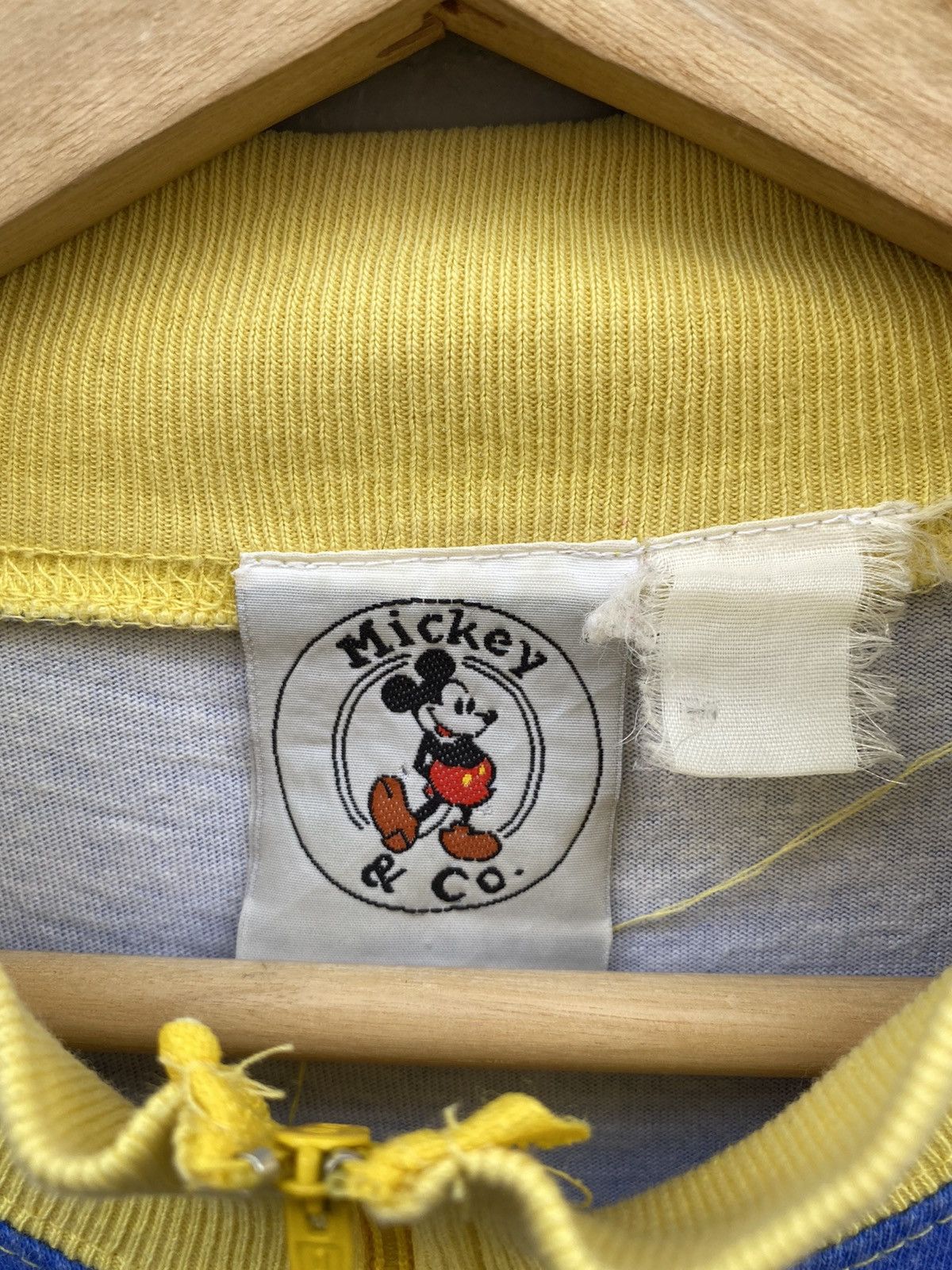 Mickey Mouse × Sports Specialties 💥RARE!90s Mickey Race Team FORMULA1 Multicolor Alloverprint Size US L / EU 52-54 / 3 - 11 Thumbnail