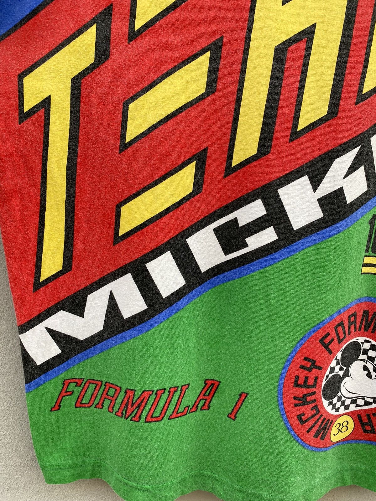Mickey Mouse × Sports Specialties 💥RARE!90s Mickey Race Team FORMULA1 Multicolor Alloverprint Size US L / EU 52-54 / 3 - 6 Thumbnail