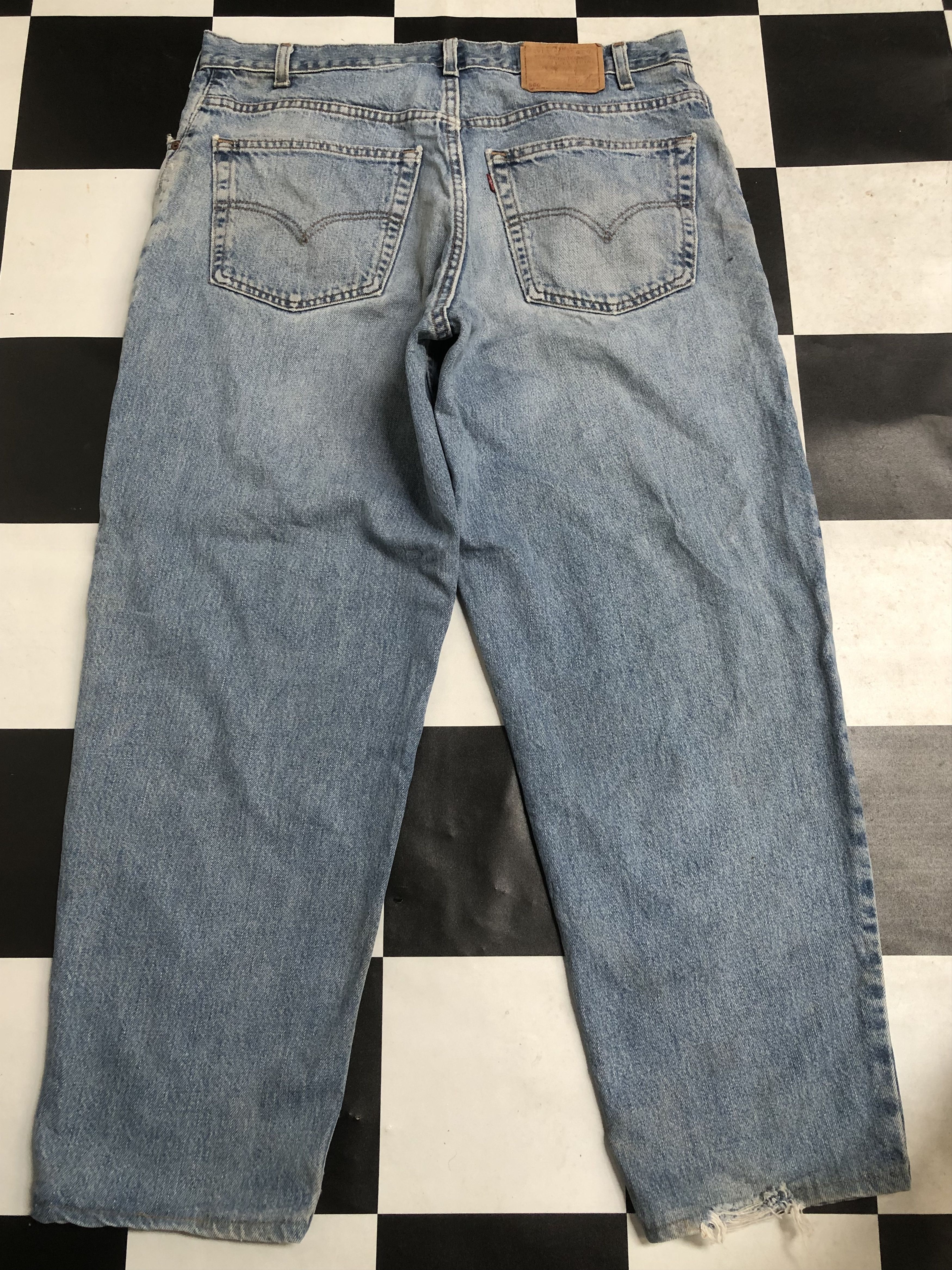 Jean × Levi's × Vintage Vintage 90s Levis 560 Tapered Leg Jean L533 Size US 37 - 2 Thumbnail