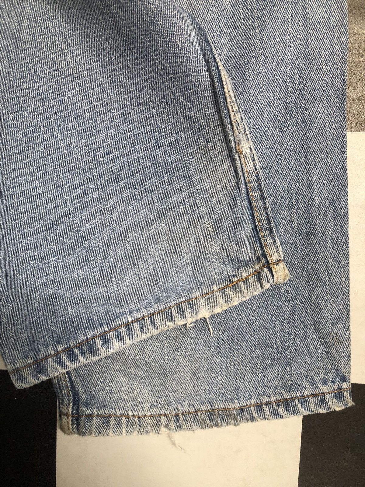 Levi's × Vintage Vintage Levis 550 Relaxed Fit Jean L56 Size US 36 / EU 52 - 16 Thumbnail
