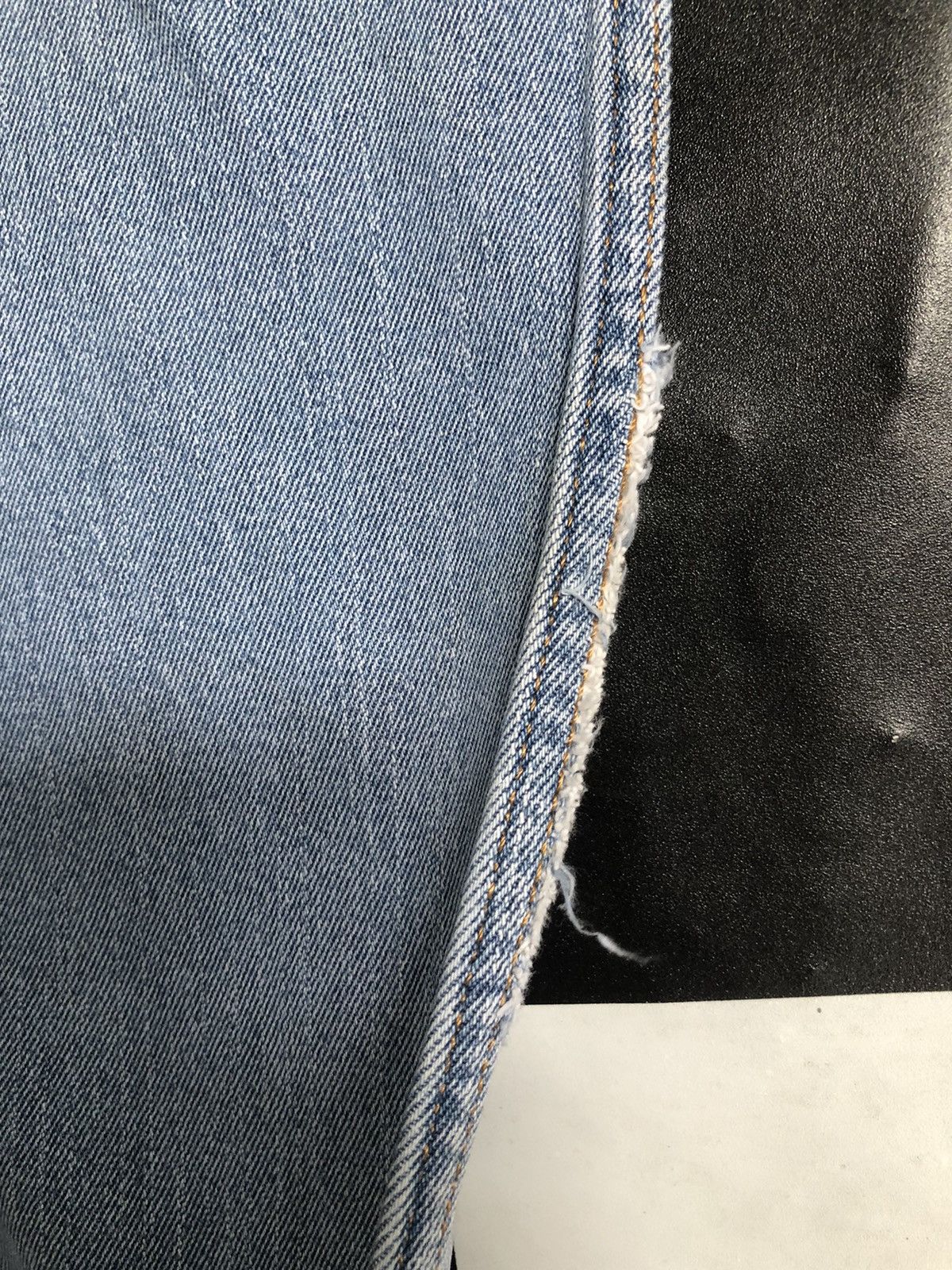 Levi's × Vintage Vintage Levis 550 Relaxed Fit Jean L56 Size US 36 / EU 52 - 14 Thumbnail