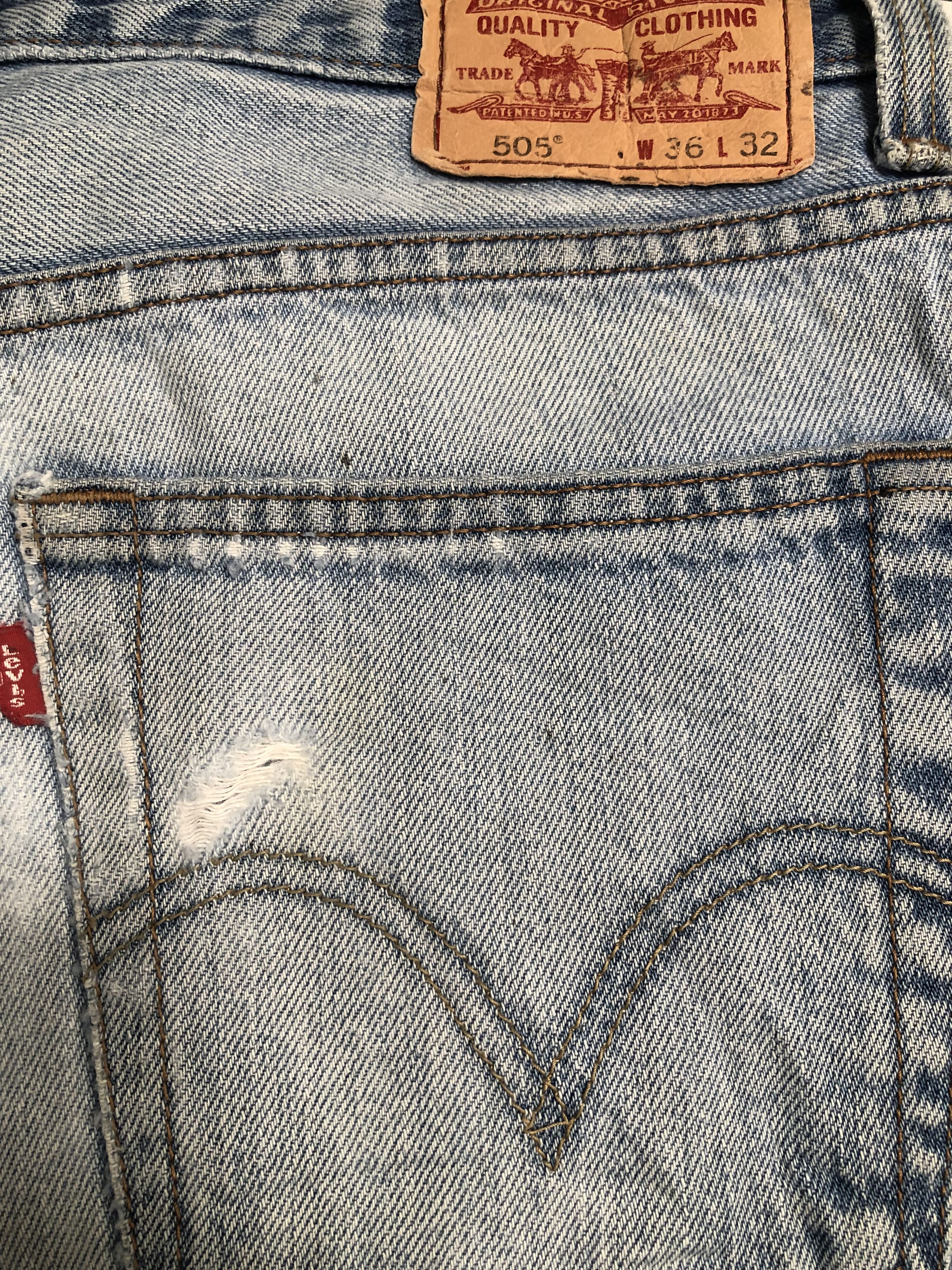 Levi's × Vintage Levis 505 Regular Fit Jean L2 Size US 37 - 8 Thumbnail