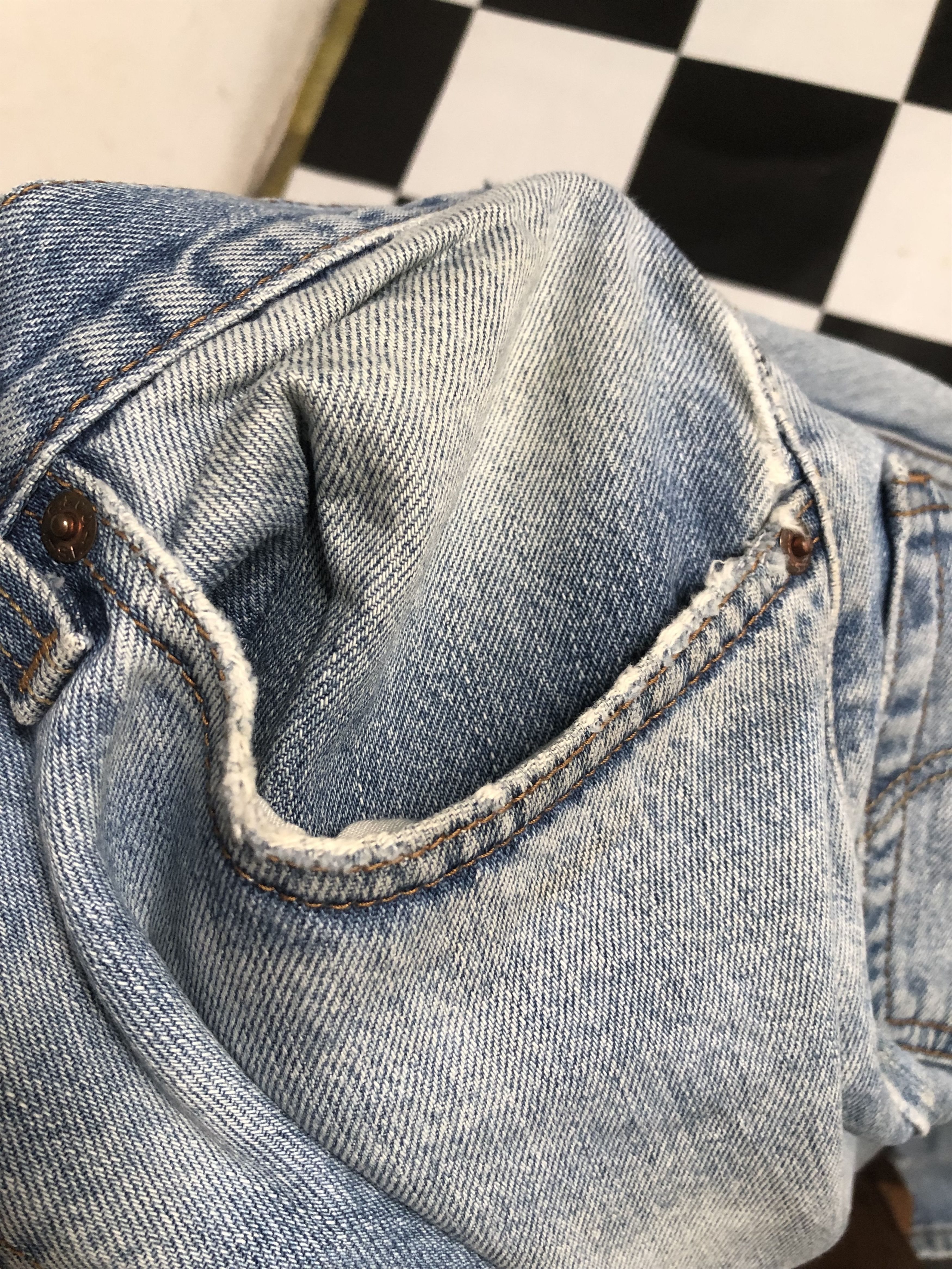 Levi's × Vintage Levis 505 Regular Fit Jean L2 Size US 37 - 6 Thumbnail