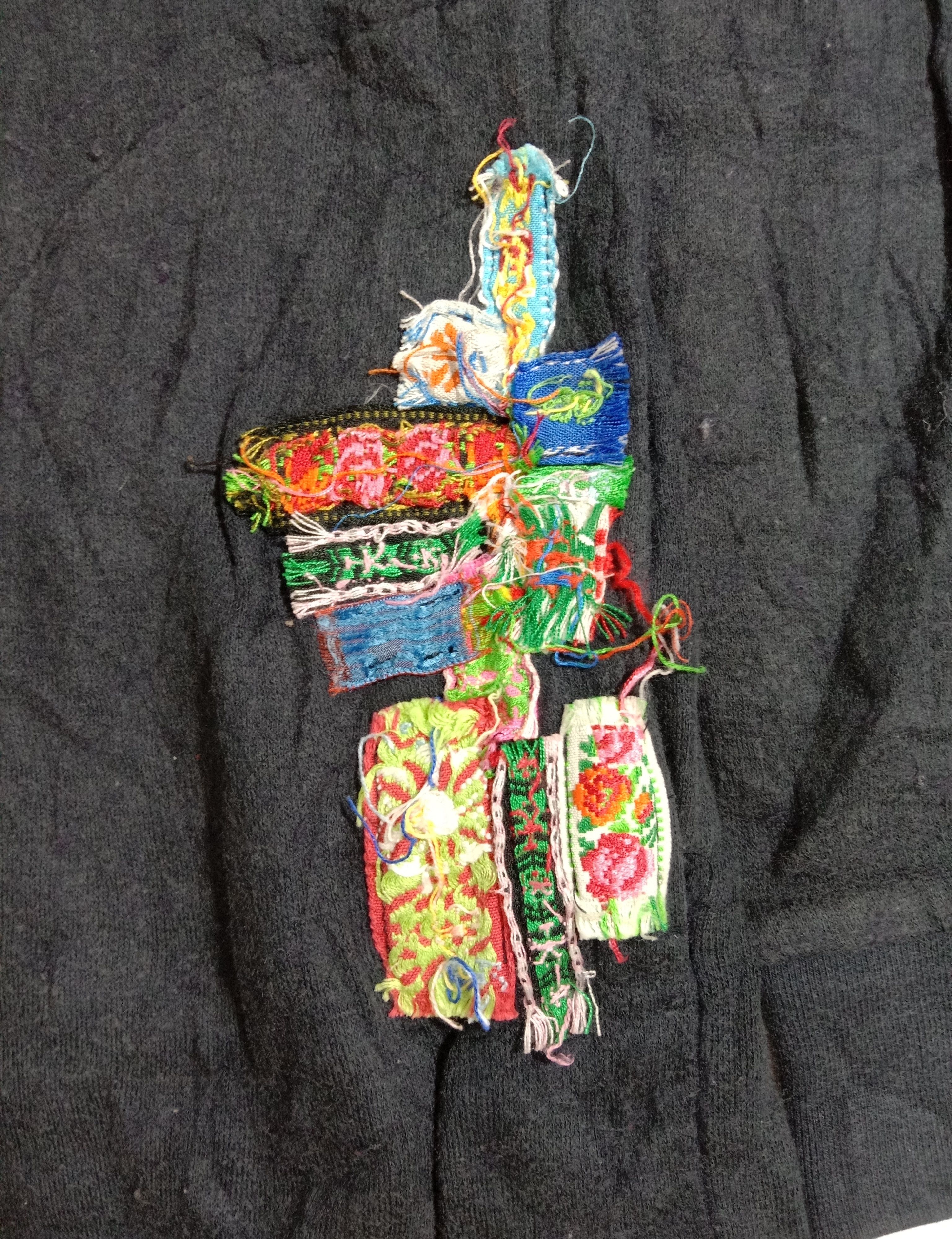Issey Miyake I.S SUNAO KUWAHARA Issey Miyake Knit Embroidered Size S / US 4 / IT 40 - 2 Thumbnail