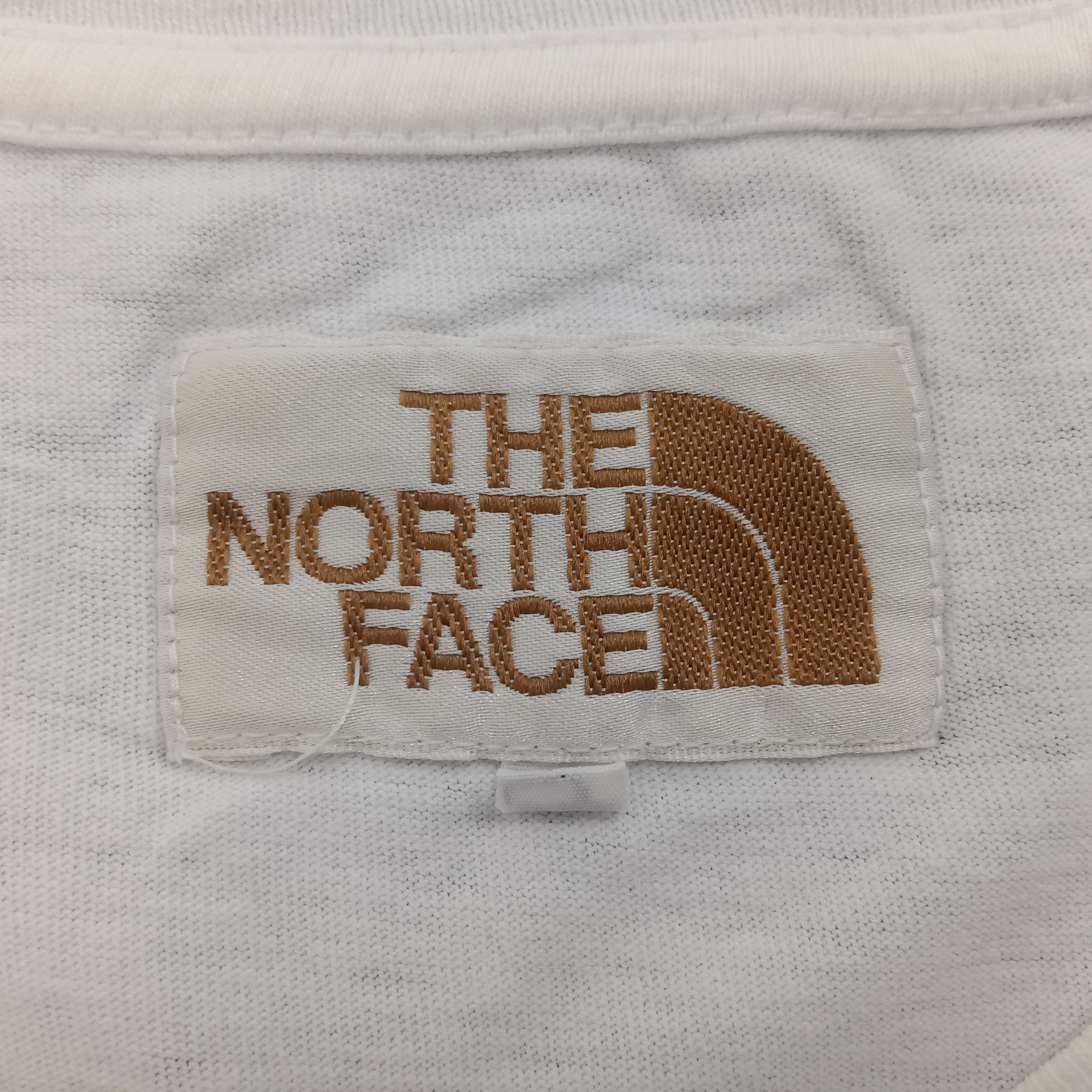 The North Face × Vintage Vintage The North Face Outdoor Style T-Shirt Size US XL / EU 56 / 4 - 4 Thumbnail