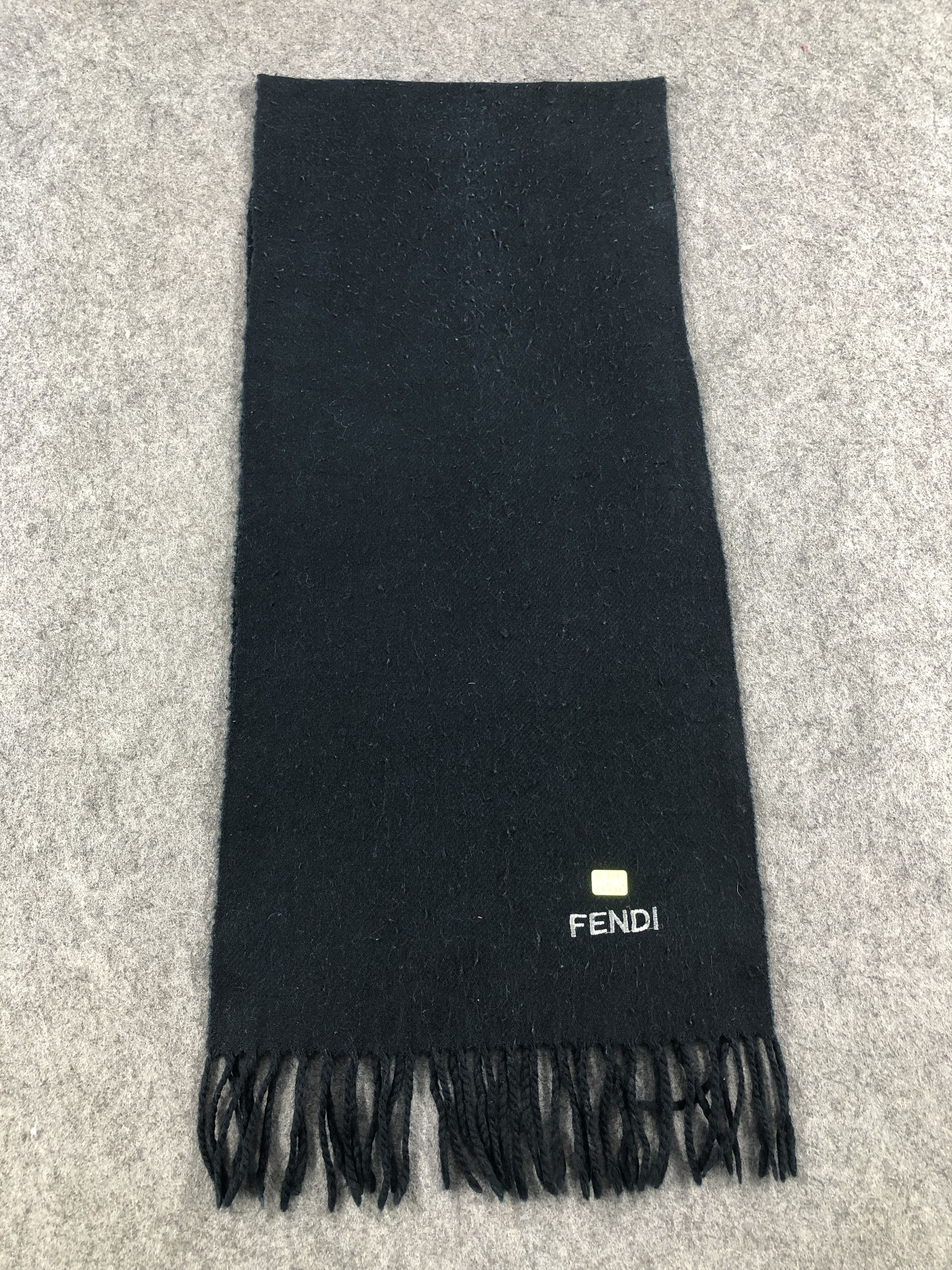 Vintage Fendi Scarf / Muffler / Neckwear Size ONE SIZE - 3 Thumbnail