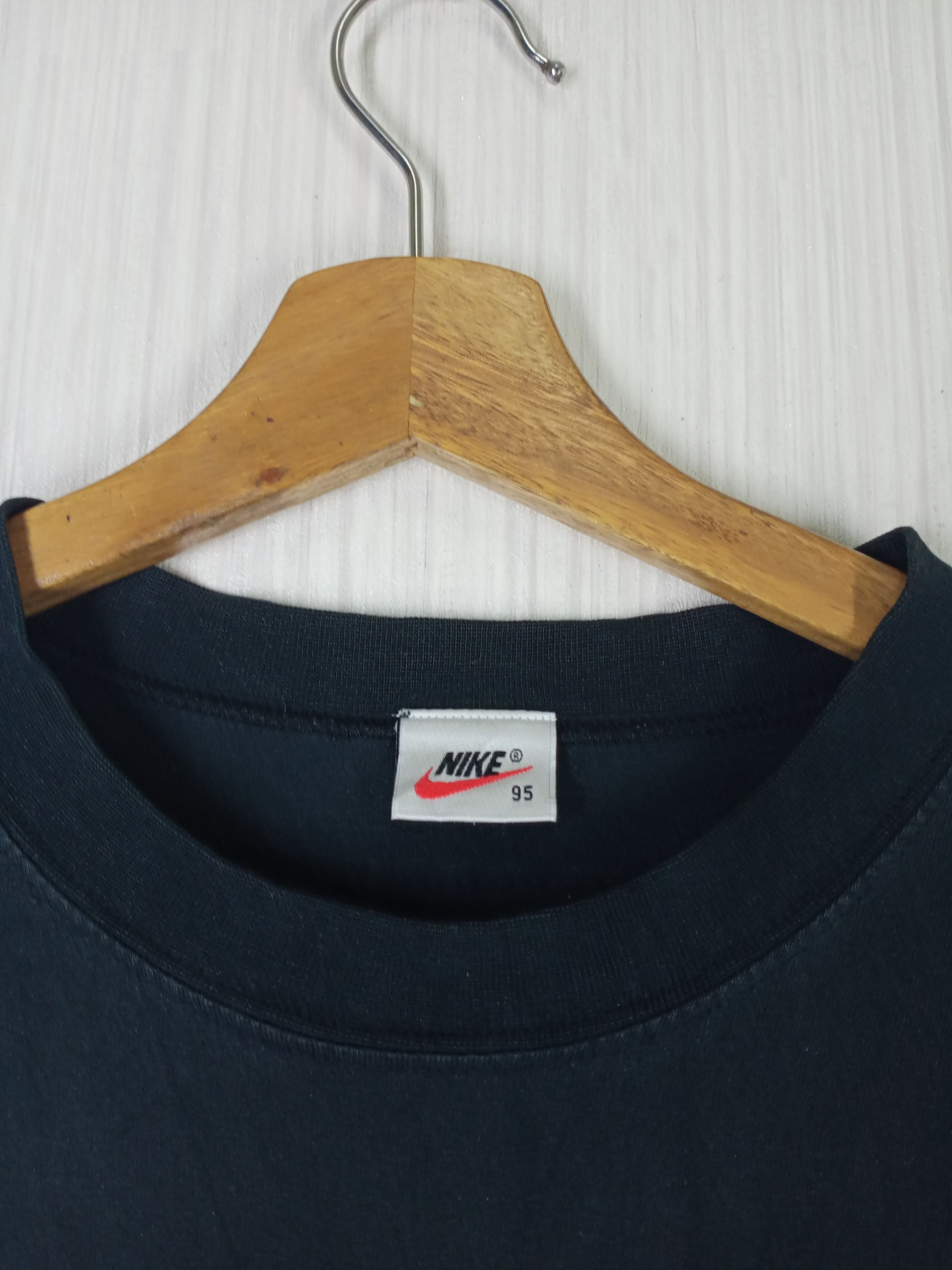 Jordan Brand Rare Vintage 90s Nike Jumpman Basketball Tshirt Size US L / EU 52-54 / 3 - 5 Thumbnail