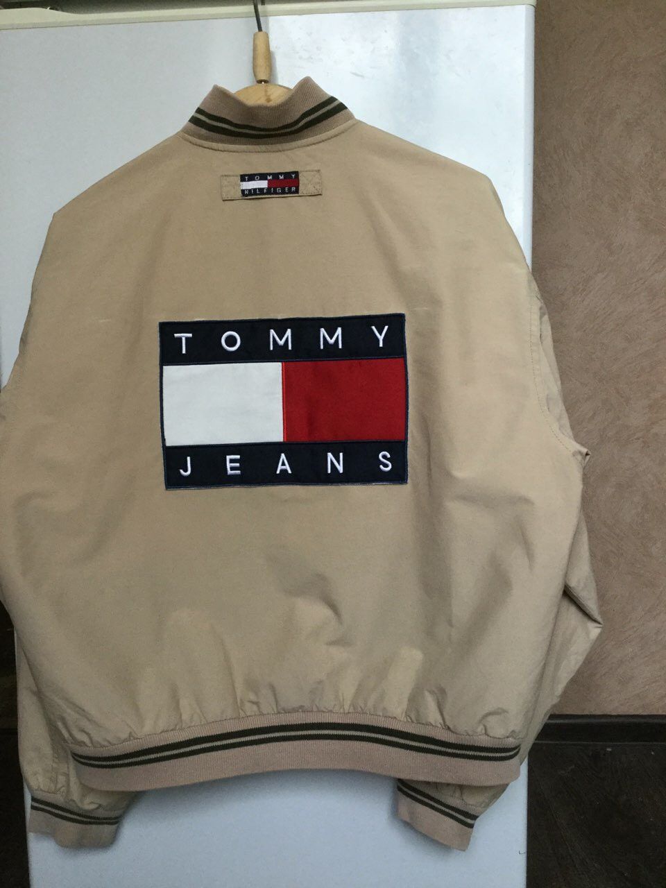 Tommy Hilfiger × Vintage 90s BigLogo Bomber Vetements PoloSport Stussy Carhartt Size US S / EU 44-46 / 1 - 1 Thumbnail