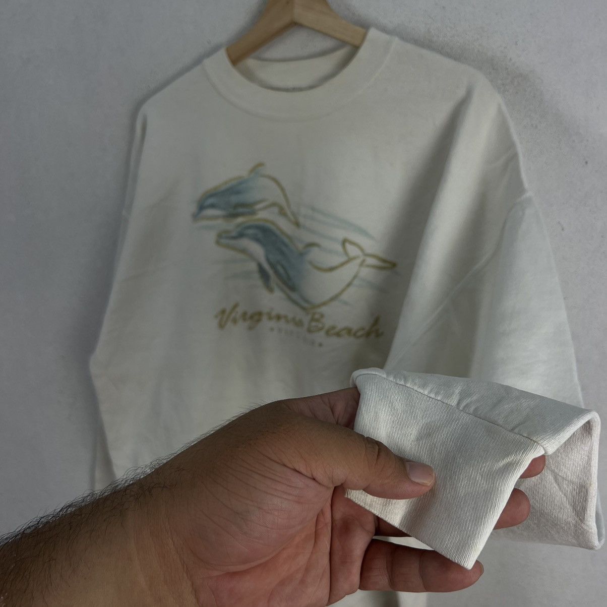 Vintage VINTAGE SWEATSHIRT MADE IN USA BIG LOGO VIRGINIR BEACH Size US M / EU 48-50 / 2 - 4 Thumbnail