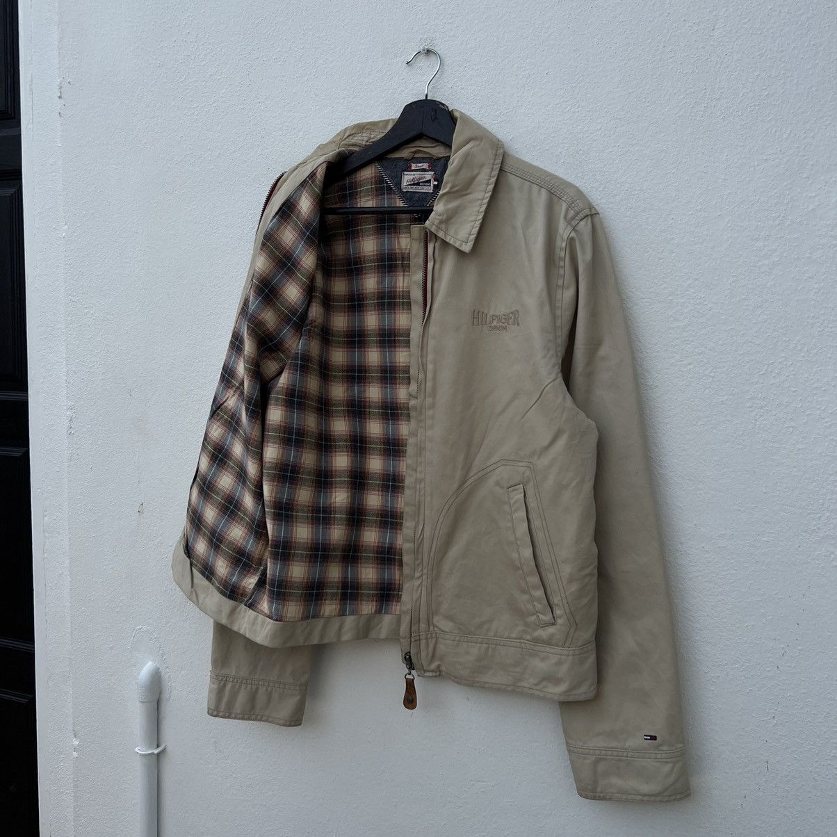 Japanese Brand VINTAGE TOMMY HILFIGER JACKET BLANKET LINING TARTAN DESIGN Size US S / EU 44-46 / 1 - 11 Thumbnail