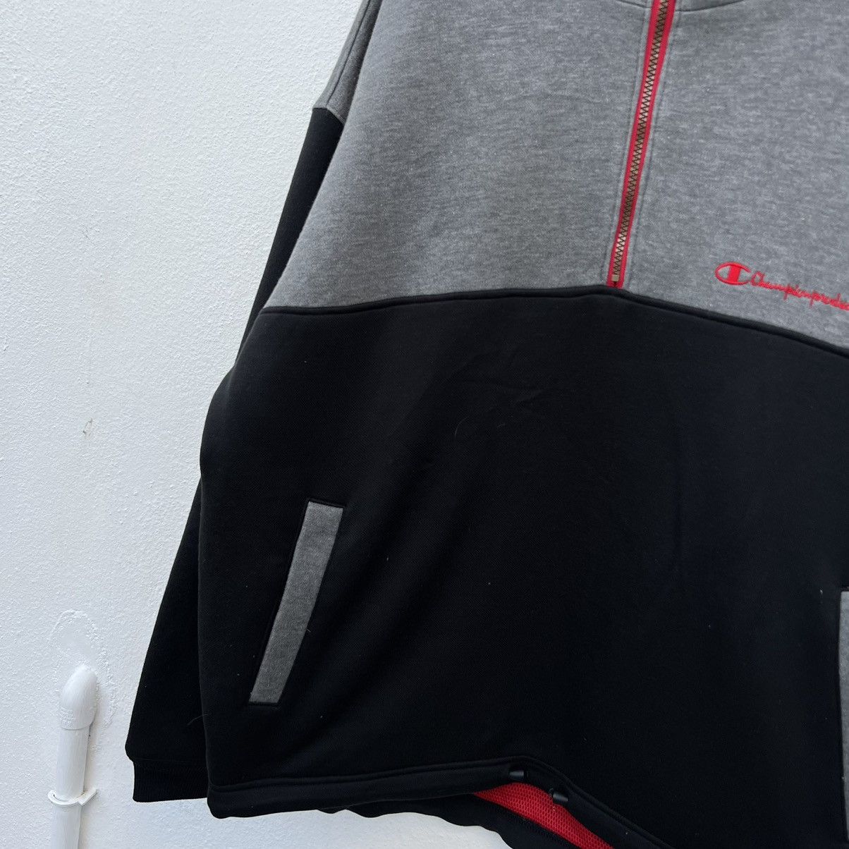 Champion VINTAGE CHAMPION USA ZIPPER HOODIE JACKET Size US M / EU 48-50 / 2 - 5 Thumbnail