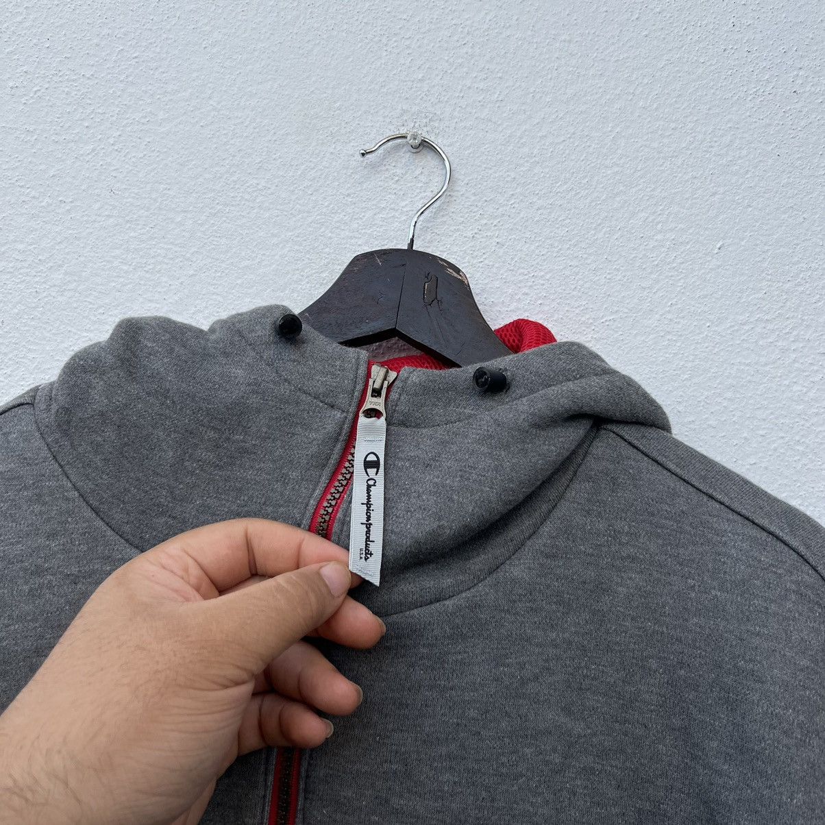 Champion VINTAGE CHAMPION USA ZIPPER HOODIE JACKET Size US M / EU 48-50 / 2 - 7 Thumbnail