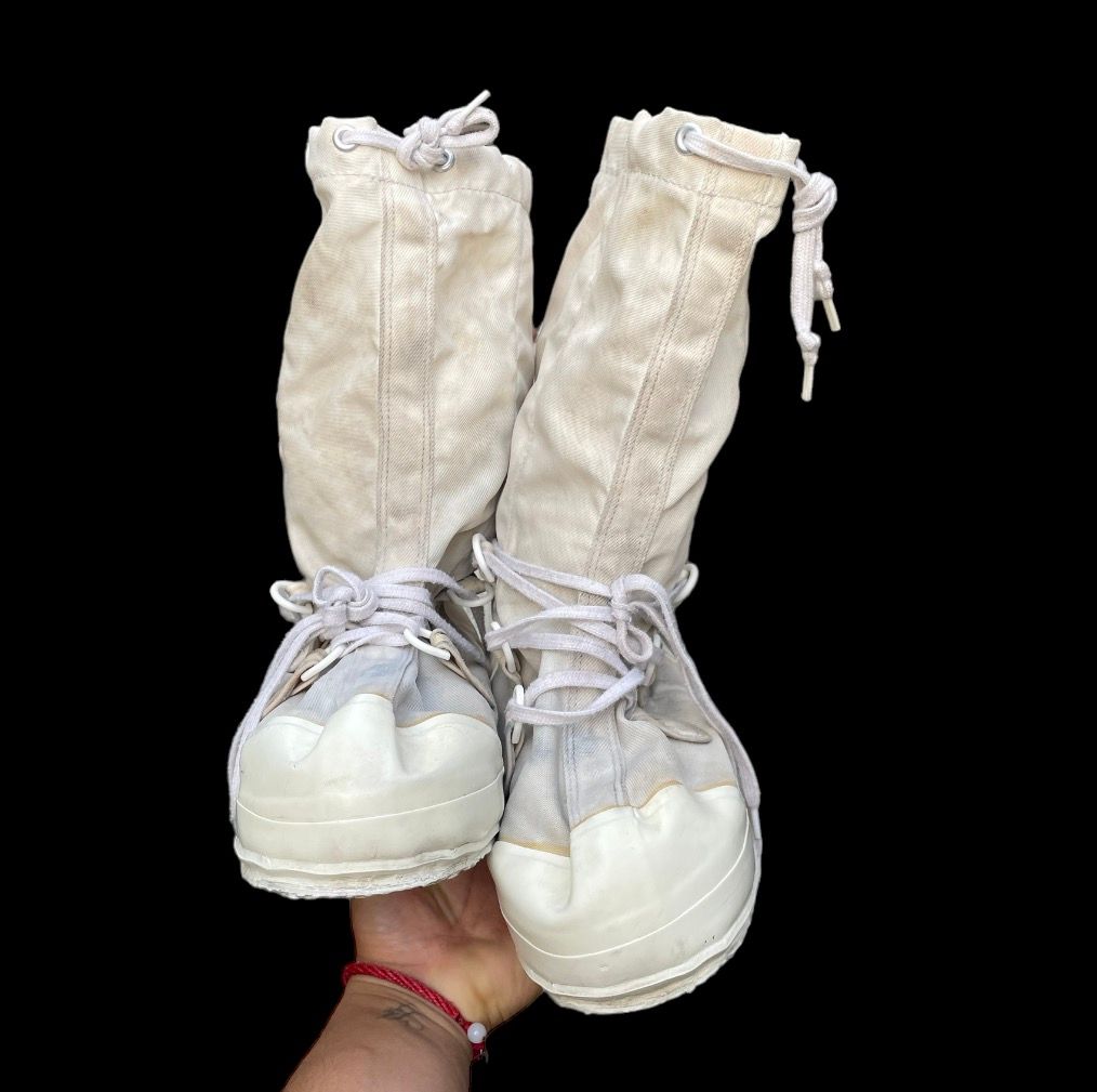 Pre-owned Combat Boots X Military Vintage 90's Military Mukluk Combat Boots In Offwhite