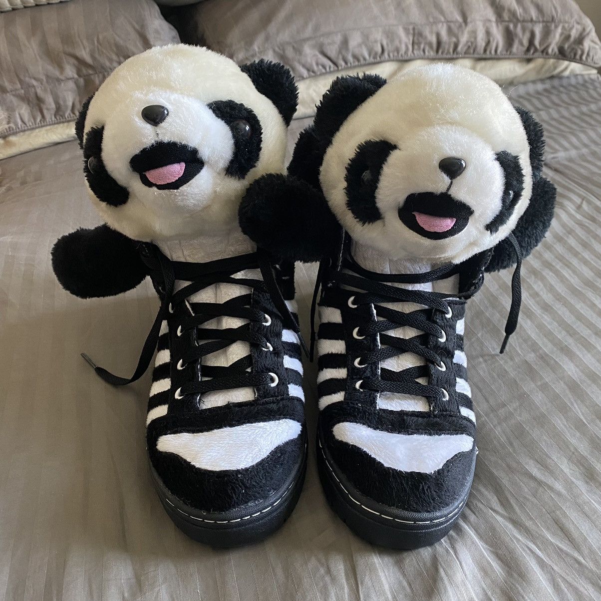 adidas jeremy scott panda shoes