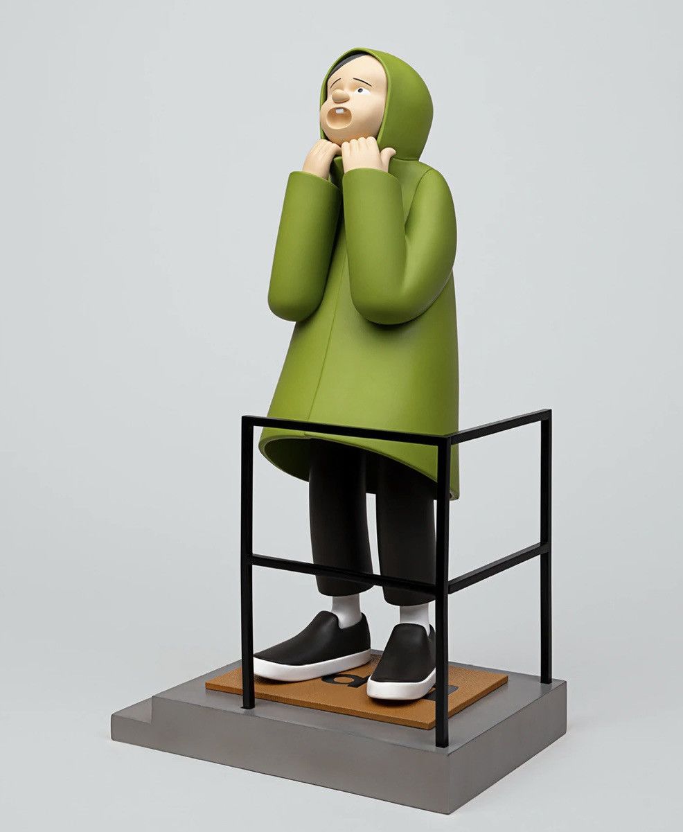 Japanese Brand × Sacai YUSUKE HANAI Rain Figure Signed Edition Size ONE SIZE - 8 Thumbnail