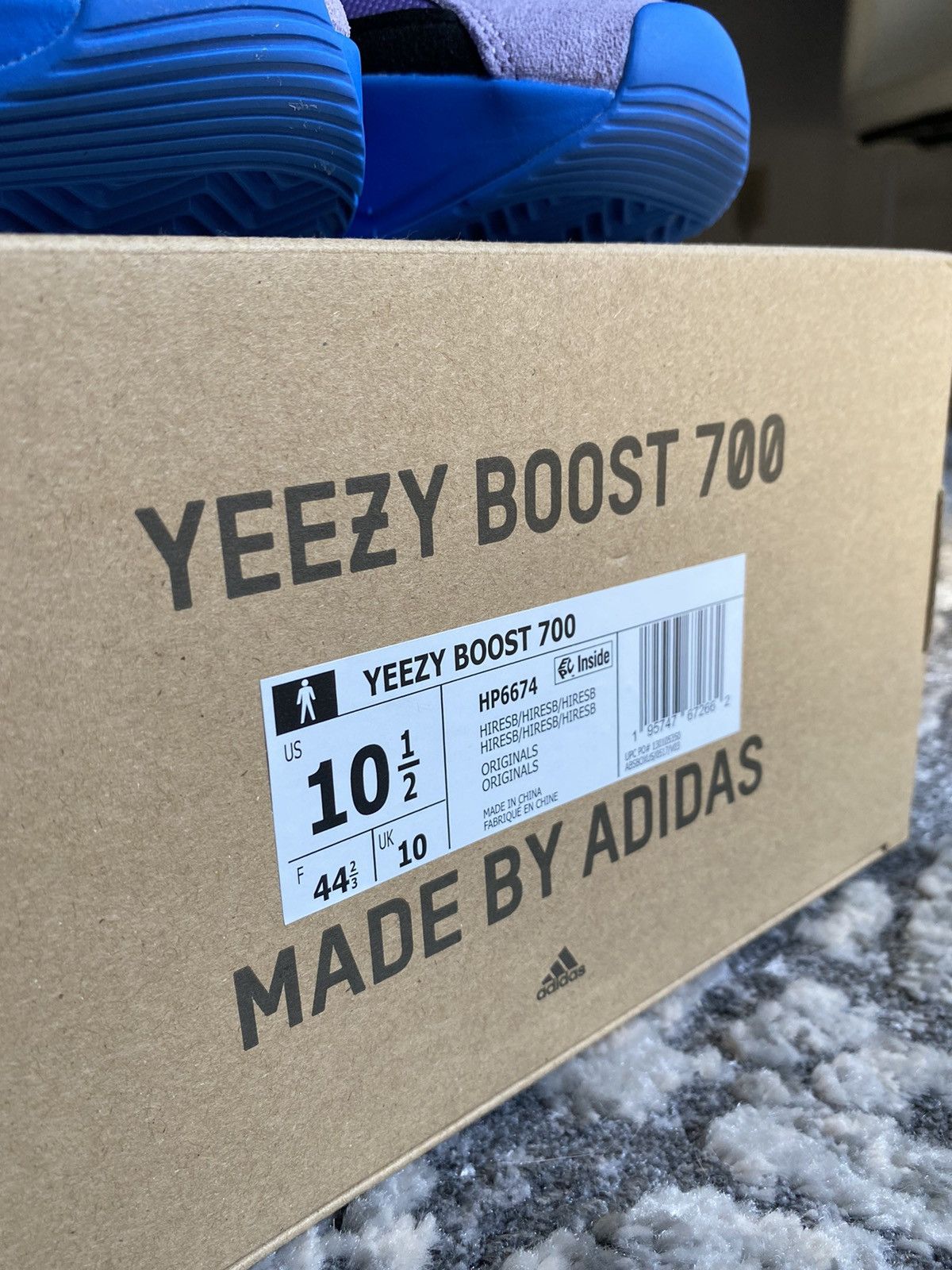 Adidas × Kanye West Adidas Yeezy Boost 700 Hi-Res Blue Size US 10.5 / EU 43-44 - 6 Thumbnail