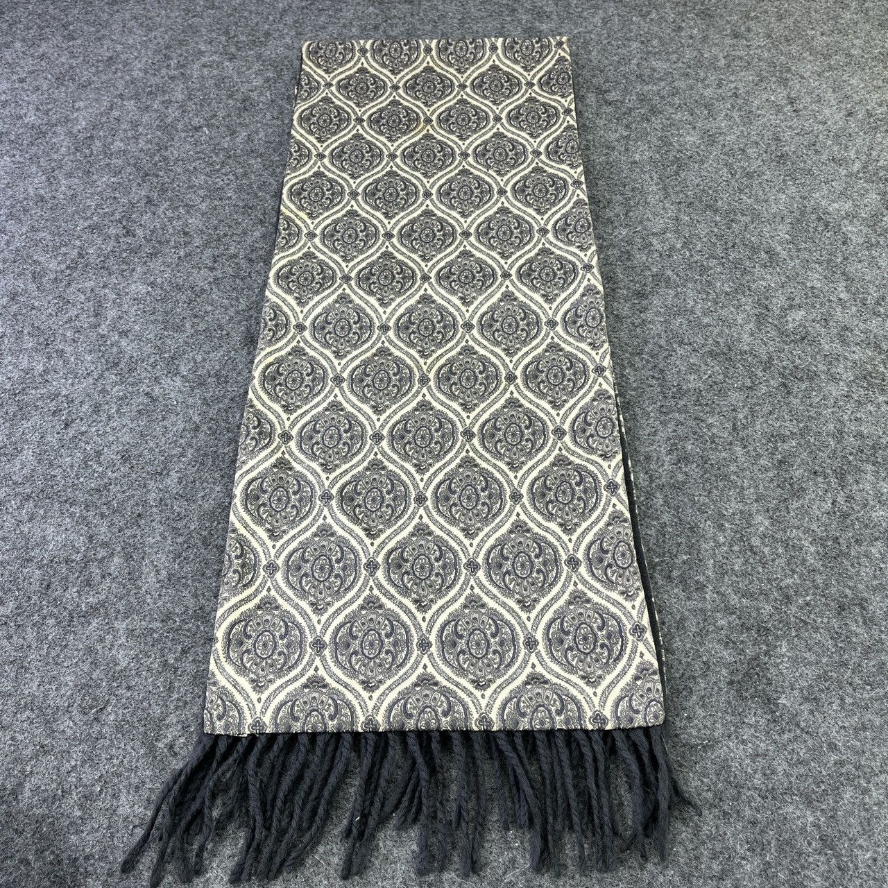 Vintage SILK & WOOL SCARVES / MUFFLER / NECKWEAR T546 Size ONE SIZE - 2 Thumbnail