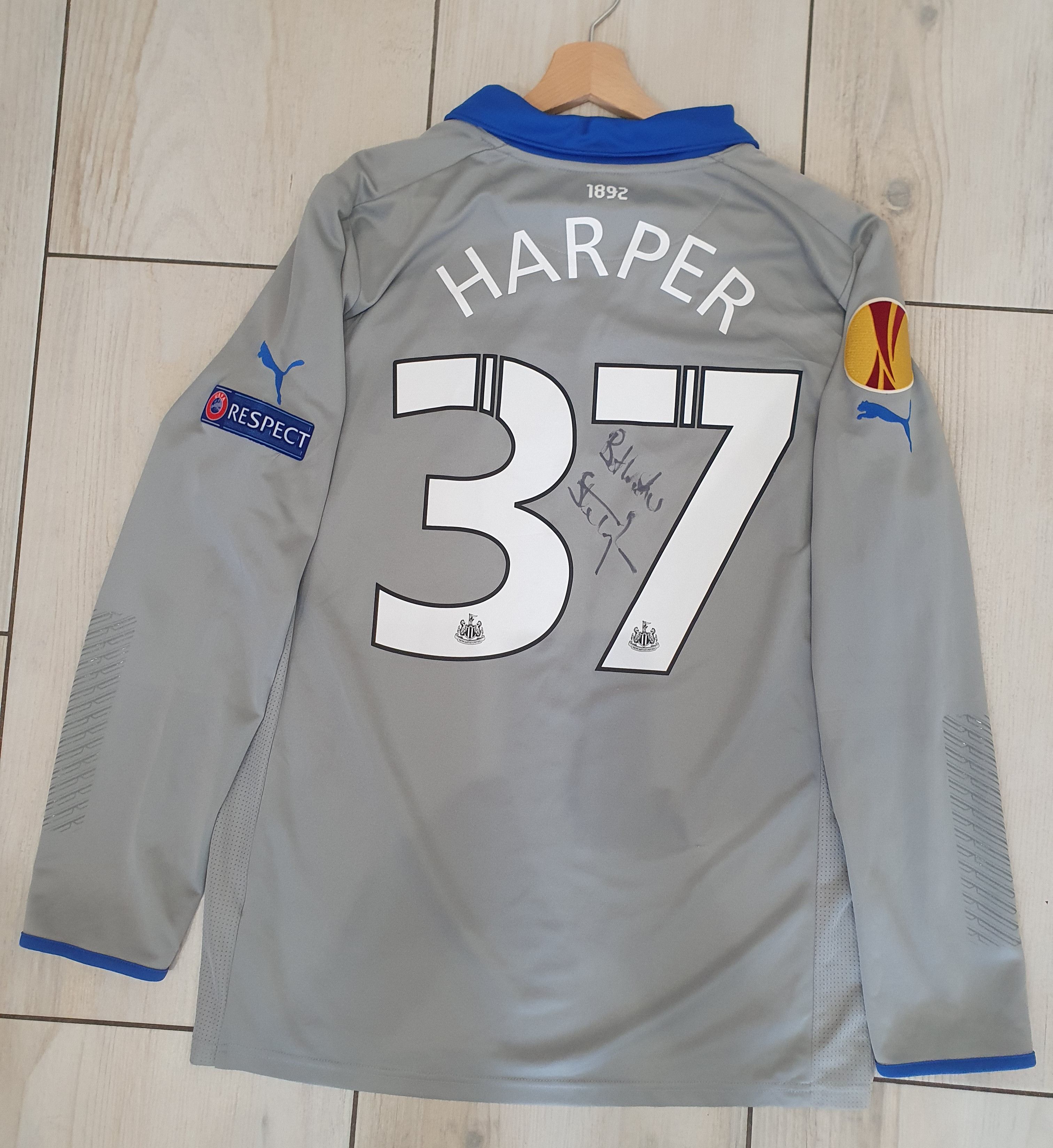 image of Harper Newcastle United Puma Size XL Gk Jersey Shirt in Grey, Men's