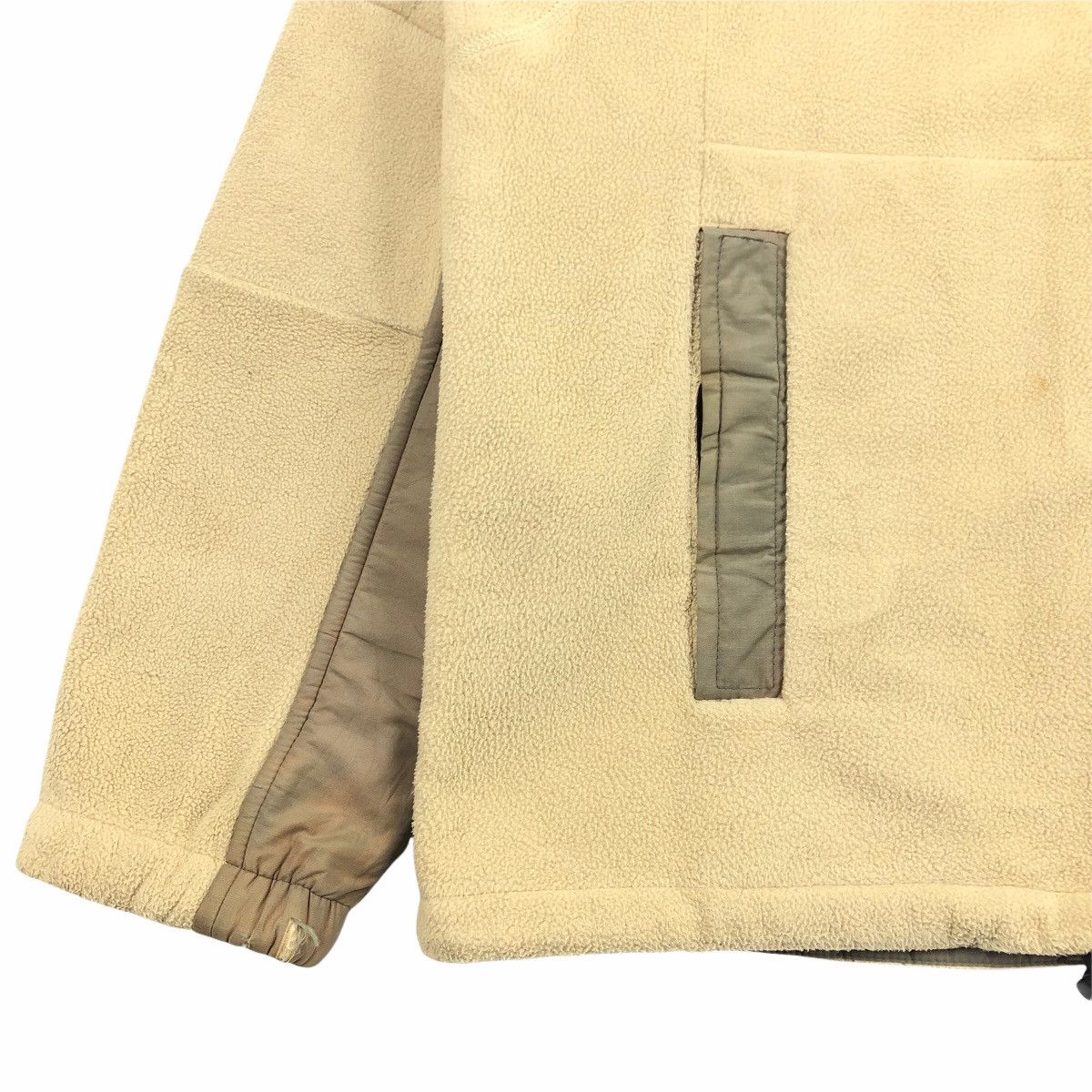 Tommy Hilfiger Vintage Tommy Hilfiger Fleece Sweater Hoodie Embossed Logo Size US XL / EU 56 / 4 - 3 Thumbnail