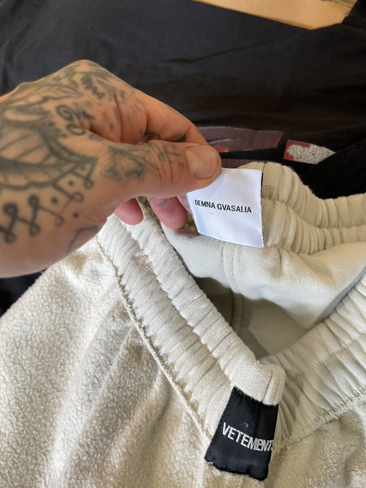 Vetements Vetements NEW INSIDE OUT SHORTS WHITE/GREY 31-34 Size US 33 - 8 Thumbnail