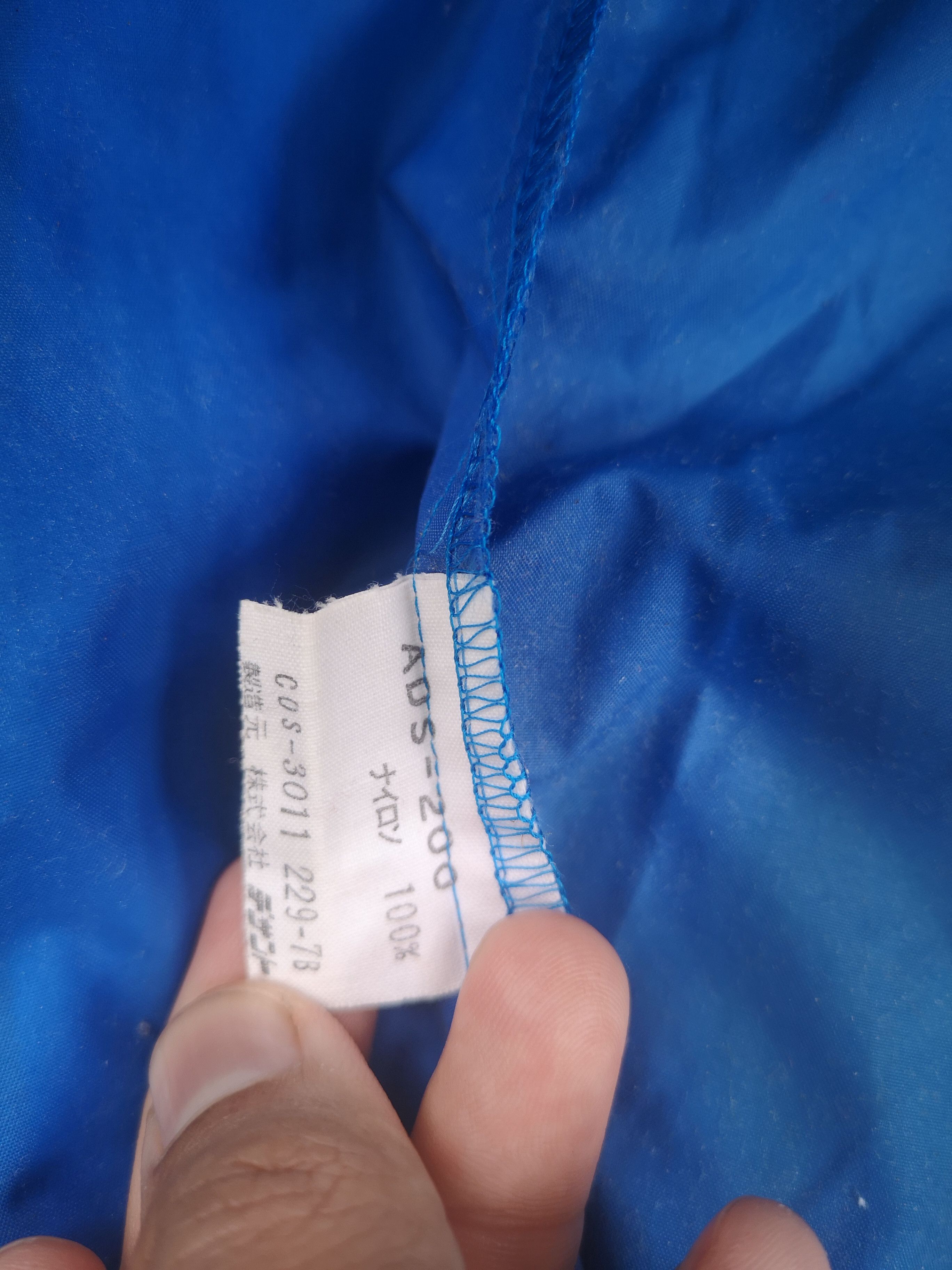 Adidas Vintage Adidas Original Windbreaker Size US L / EU 52-54 / 3 - 9 Thumbnail