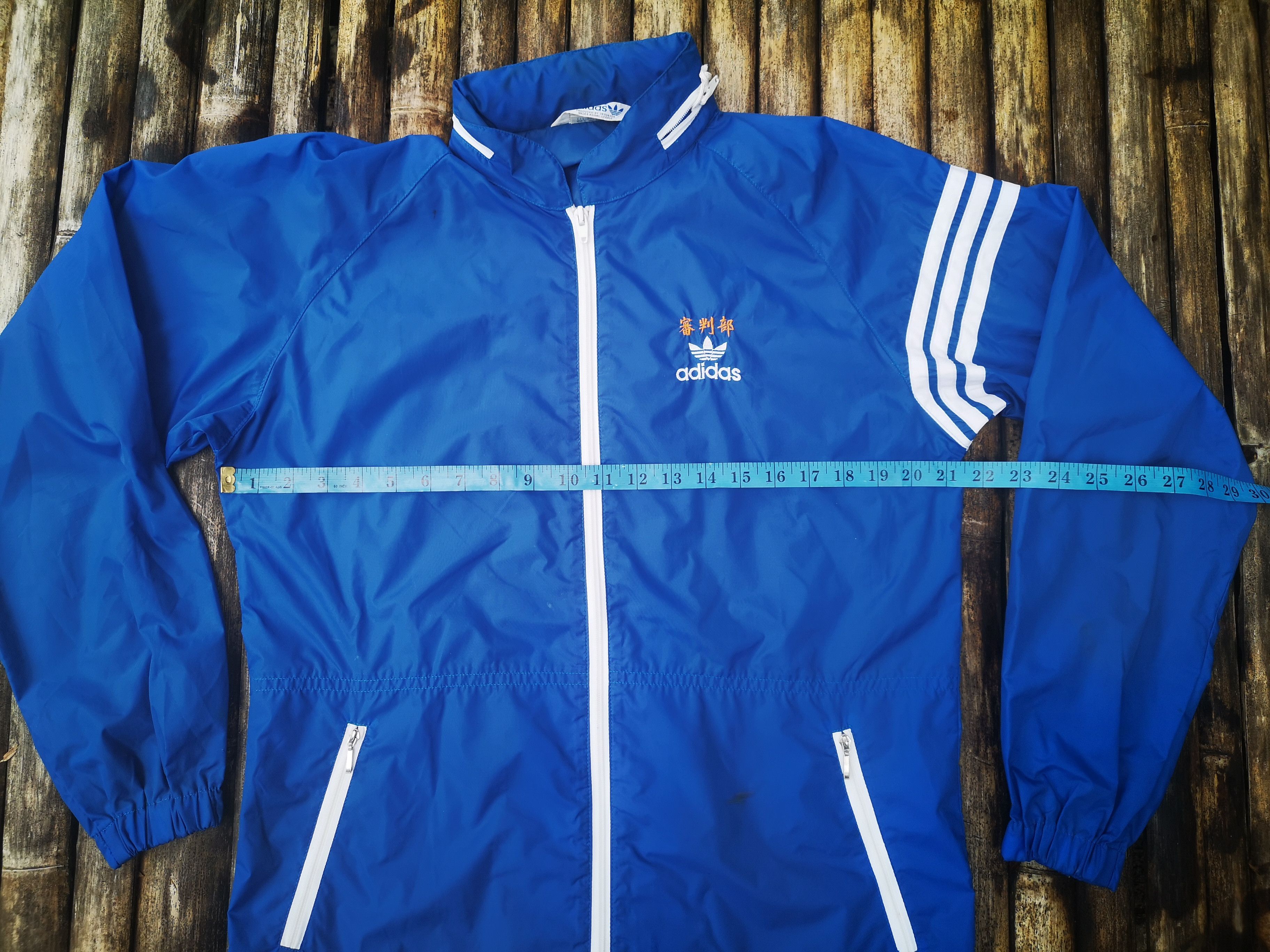 Adidas Vintage Adidas Original Windbreaker Size US L / EU 52-54 / 3 - 14 Thumbnail