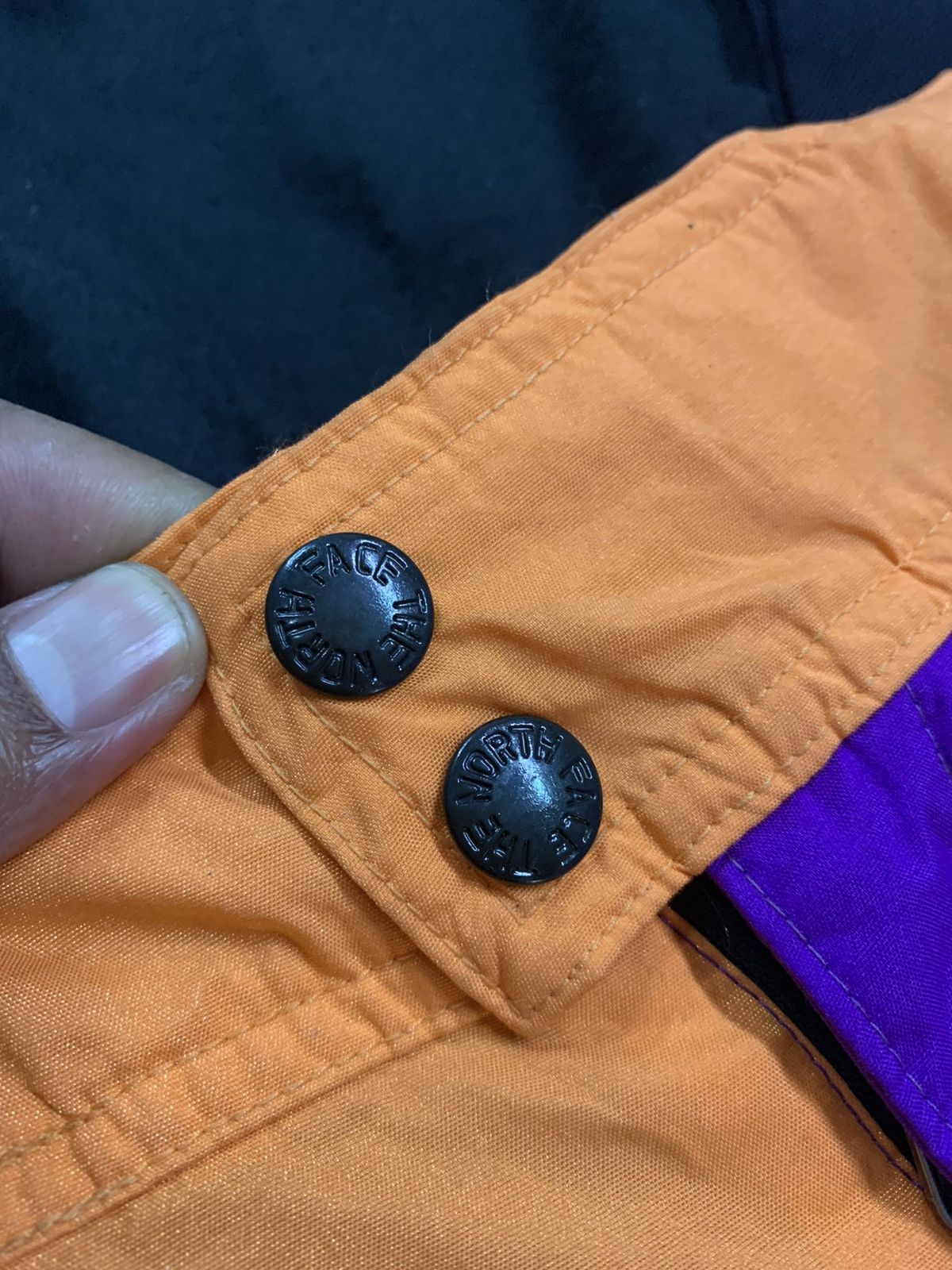 The North Face 🔥RARE TNF MULTICOLOUR SKI BIB CHILL OUT Size US 32 / EU 48 - 10 Thumbnail