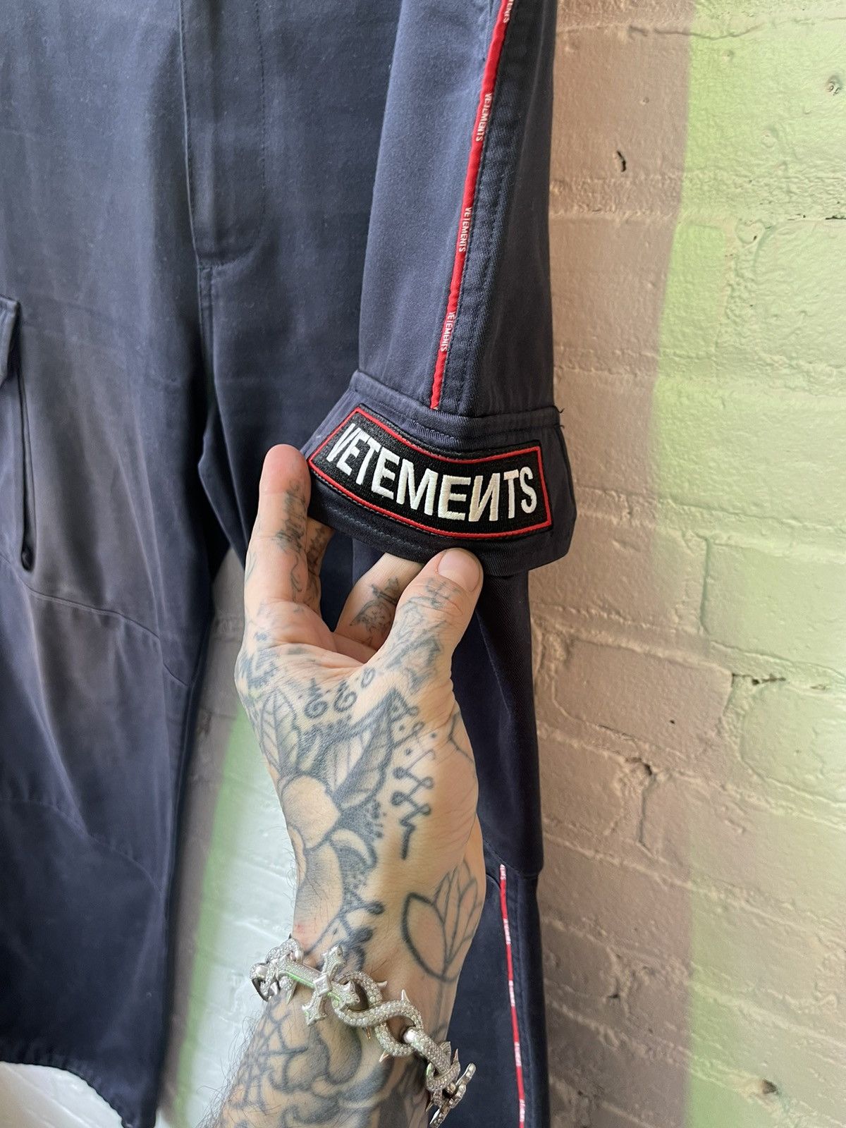 Vetements VETEMENTS OFFICE PANTS LARGE 4Gseller Size US 32 / EU 48 - 2 Thumbnail