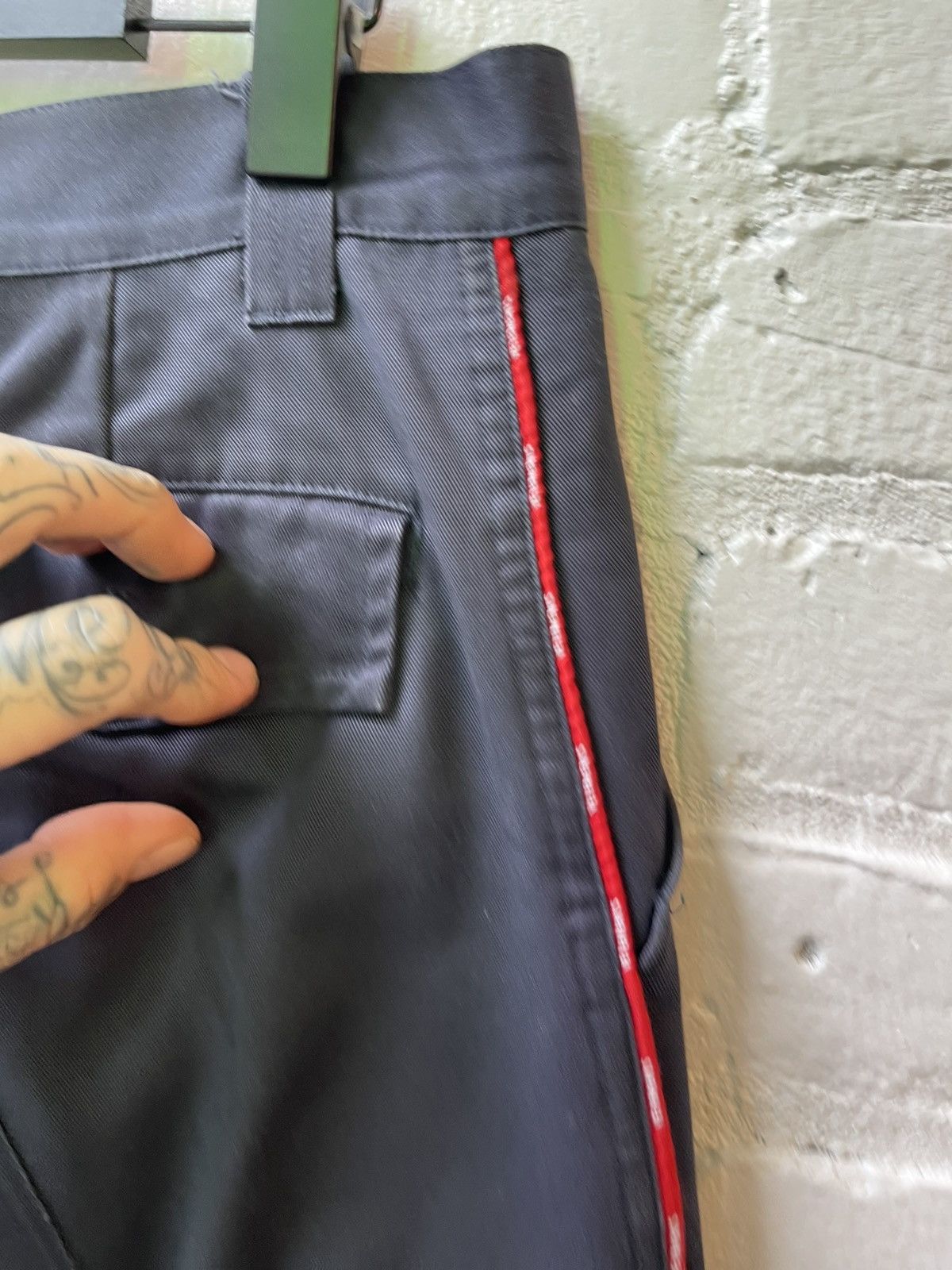 Vetements VETEMENTS OFFICE PANTS LARGE 4Gseller Size US 32 / EU 48 - 11 Thumbnail