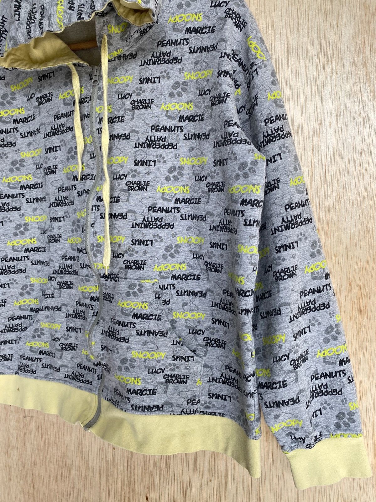 Peanuts Peanuts Full Print Full Caracter Hoodie Size US L / EU 52-54 / 3 - 4 Thumbnail
