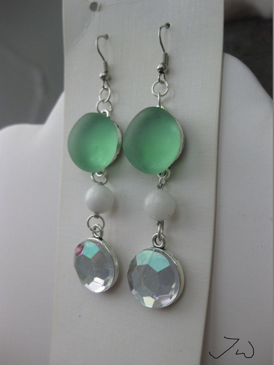 Handmade Green Glass Drop Dangle Earrings With big CZ Size ONE SIZE - 2 Thumbnail