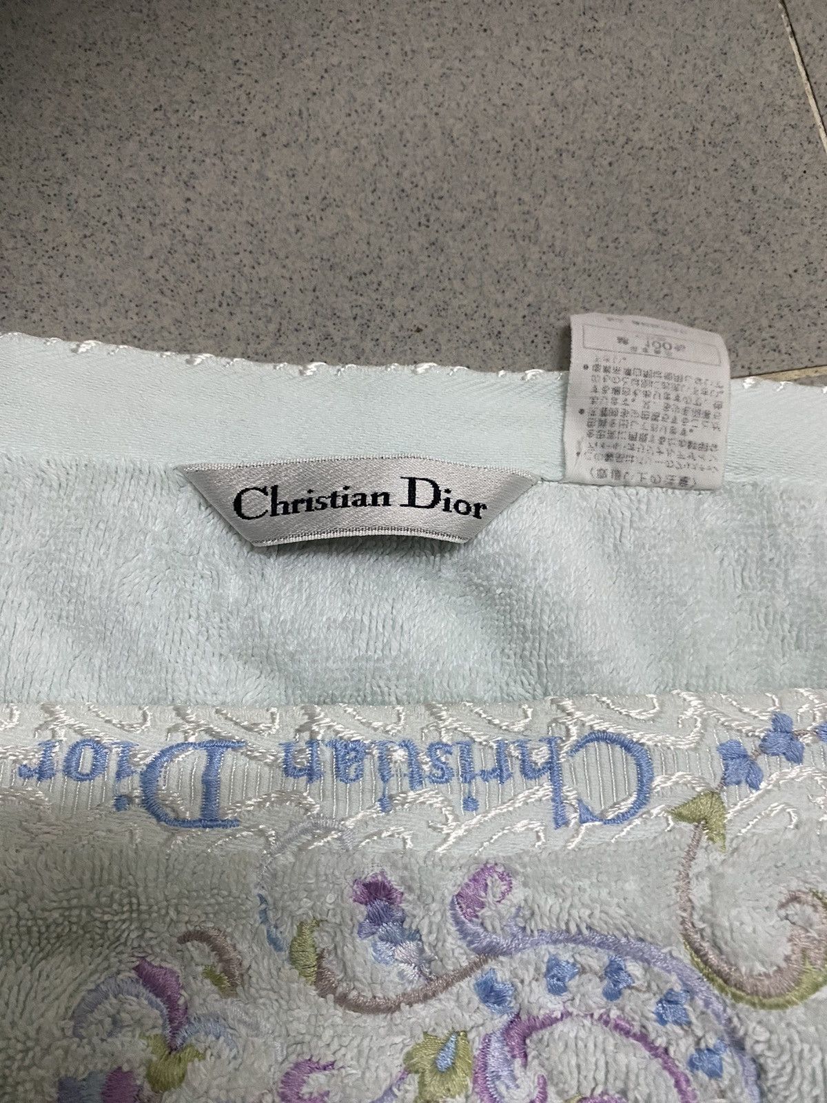 Christian Dior Monsieur × Vintage Offer‼️Vintage Christian Dior Towel Size ONE SIZE - 5 Thumbnail