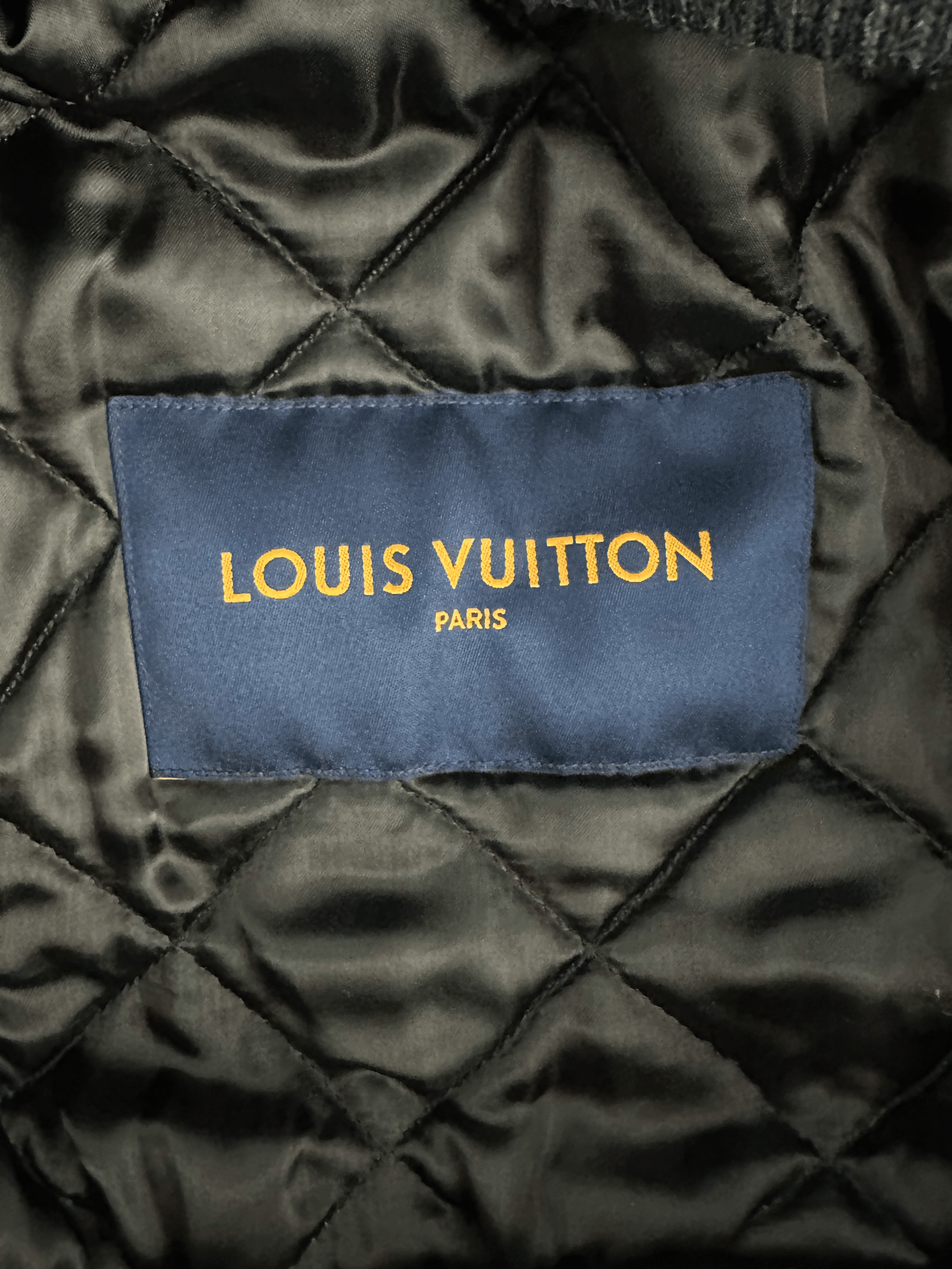 Louis Vuitton Louis Vuitton Grey Africa Embroidered Bomber Jacket Size US M / EU 48-50 / 2 - 3 Thumbnail