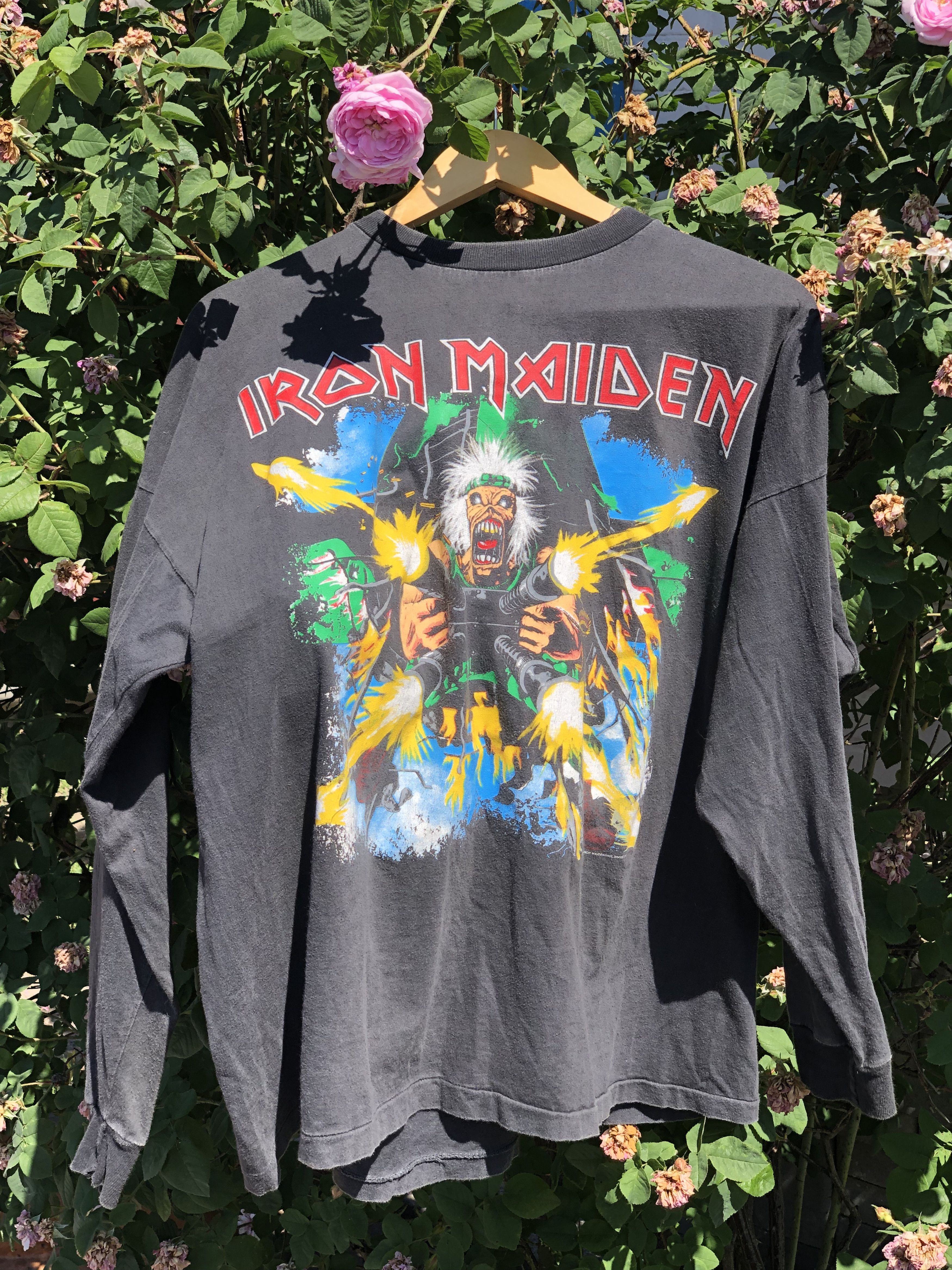 Band Tees Vintage 1990 Iron Maiden Shoot That No Prayer on the Road Size US XL / EU 56 / 4 - 5 Thumbnail