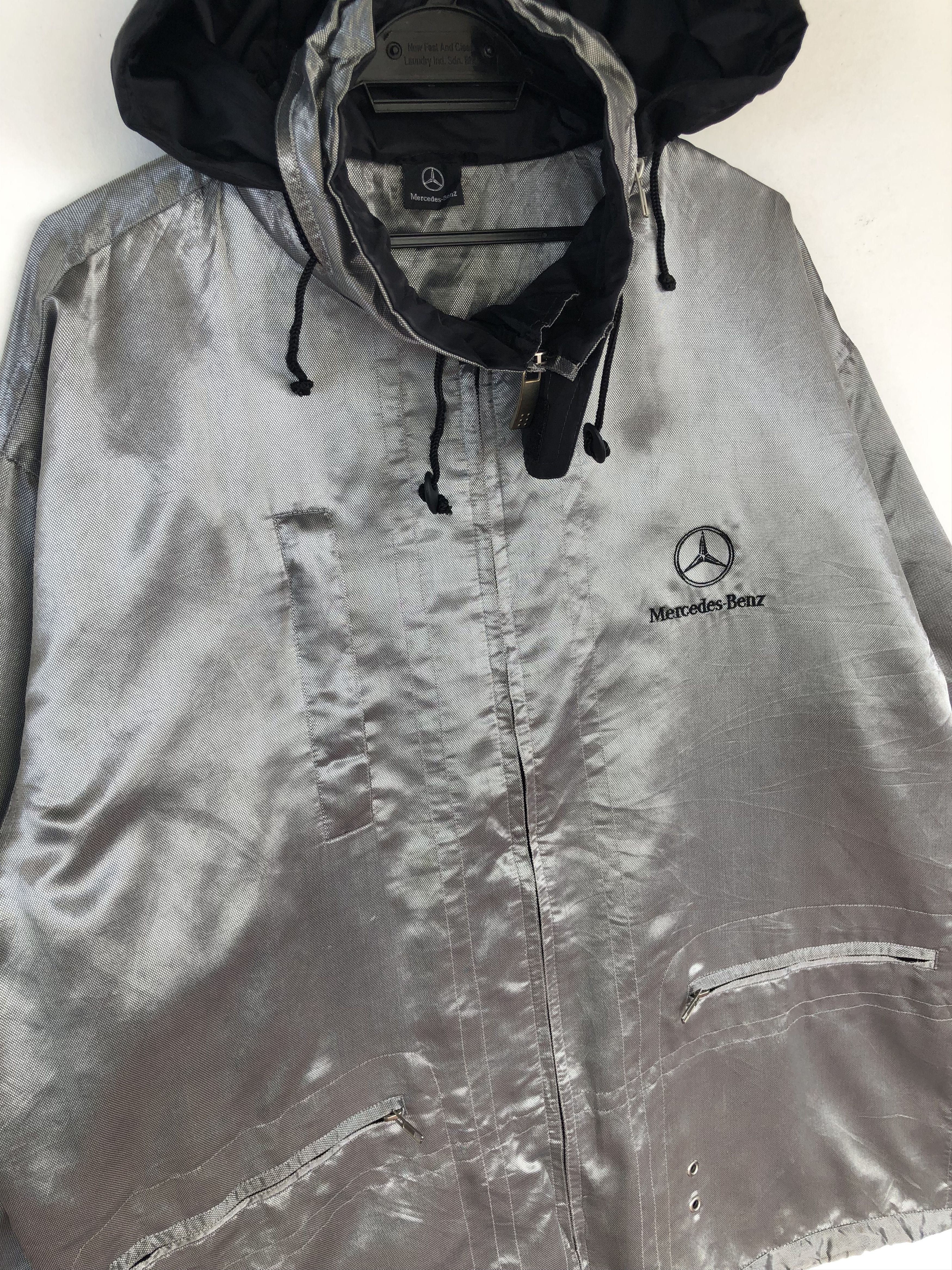 Mercedes-Benz VINTAGE MERCEDES BENZ SILVER JACKET OVERSIZE LOOSE Size US L / EU 52-54 / 3 - 3 Thumbnail